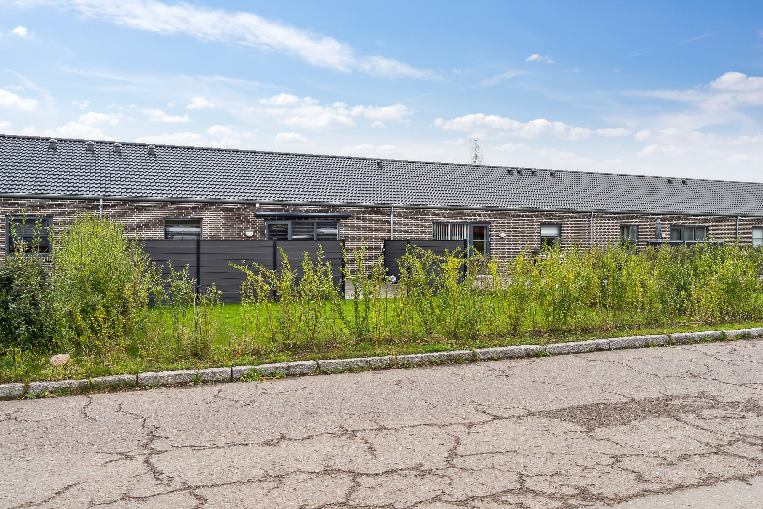 Fremhævet set fra haven billede i fuldskærmstilstand. Billede af Lysningen 4, Skovsø, 4200 Slagelse