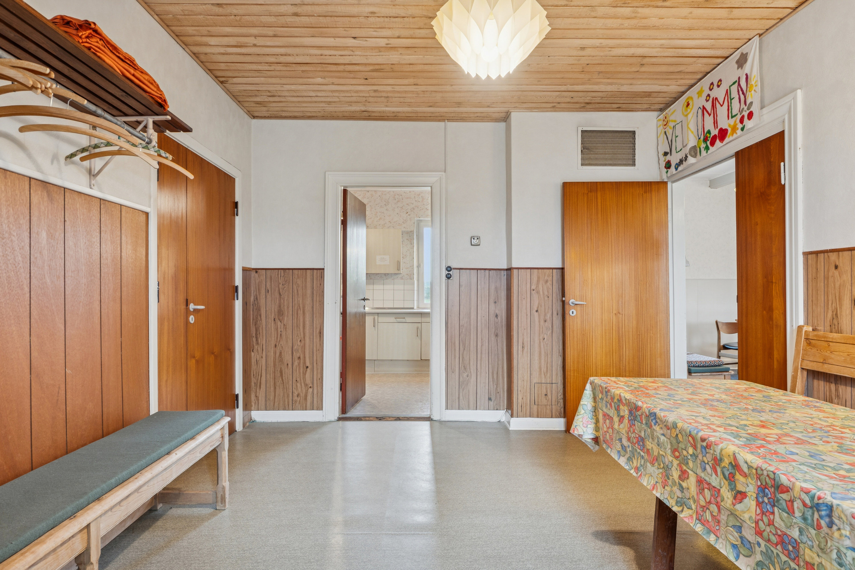 Fremhævet indendørs billede i fuldskærmstilstand. Billede af Hindbjergvej 32, Hindbjerg, 8620 Kjellerup