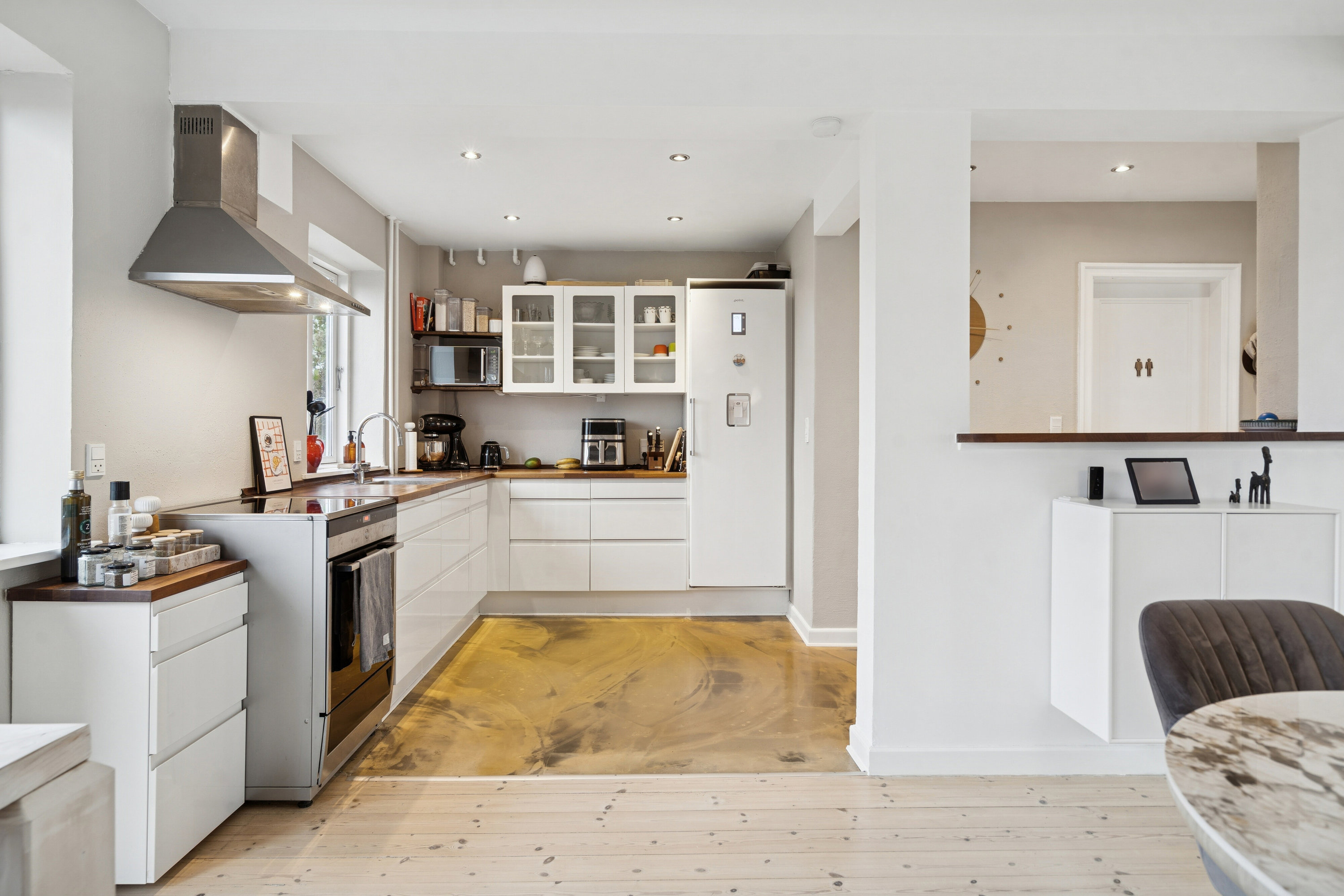 Fremhævet køkken billede i fuldskærmstilstand. Billede af Baumgartensvej 35, st.., 5000 Odense C