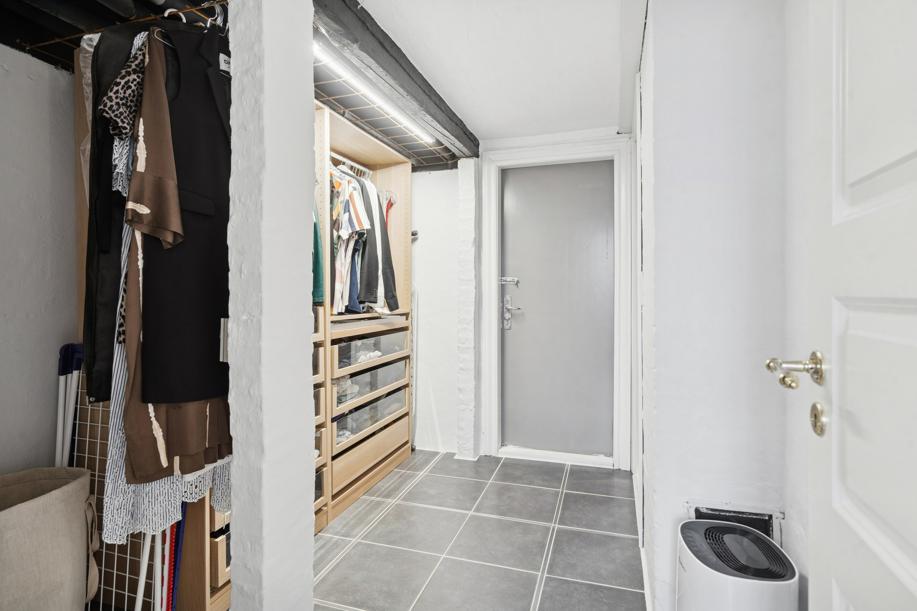 Fremhævet indendørs billede i fuldskærmstilstand. Billede af Baumgartensvej 35, st.., 5000 Odense C