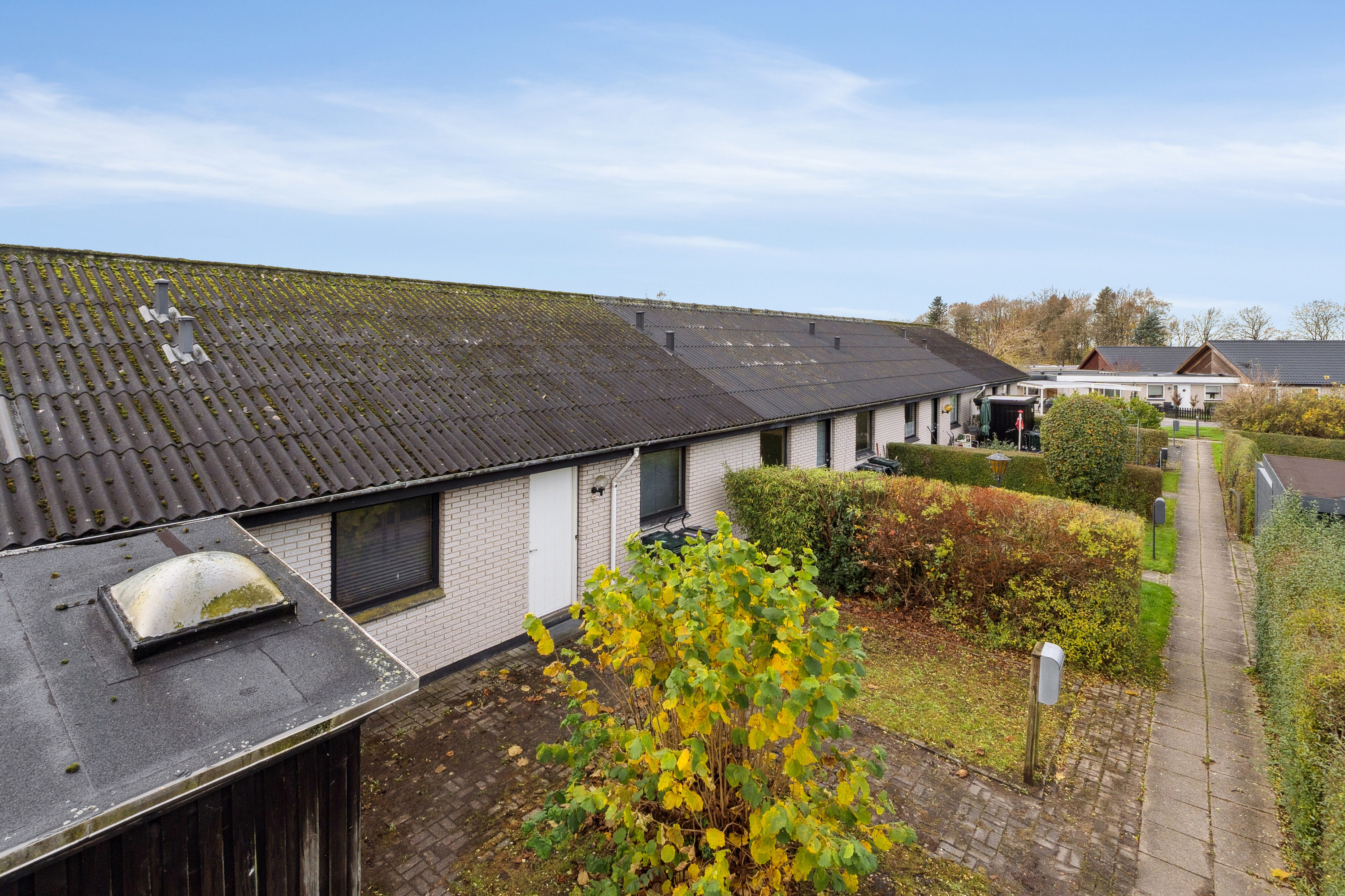 Fremhævet set fra haven billede i fuldskærmstilstand. Billede af Brombærtoften 4D, 7430 Ikast