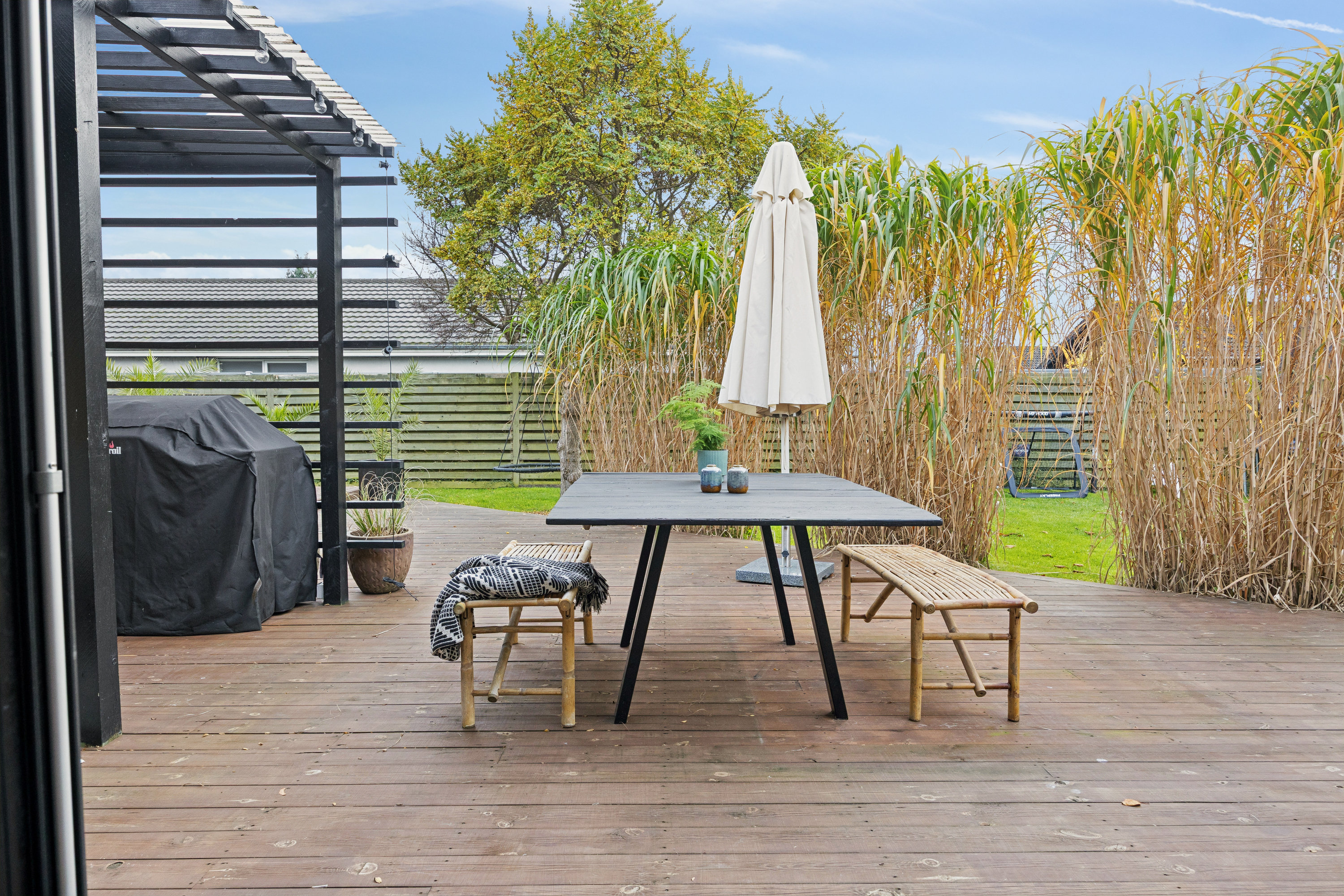 Fremhævet terrasse billede i fuldskærmstilstand. Billede af Godsparken 28, 2670 Greve