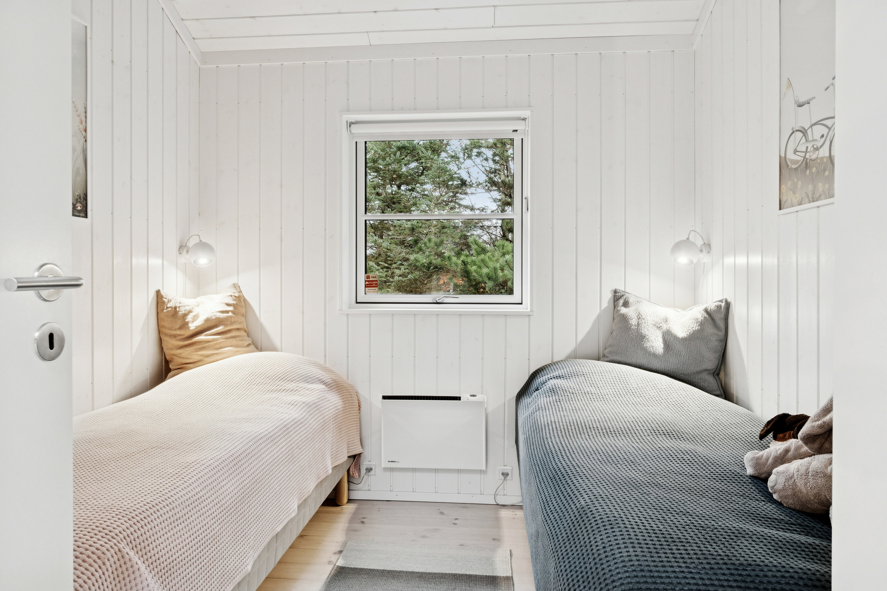 Fremhævet soveværelse billede i fuldskærmstilstand. Billede af Falkevej 21, Gudmindrup Lyng, 4573 Højby