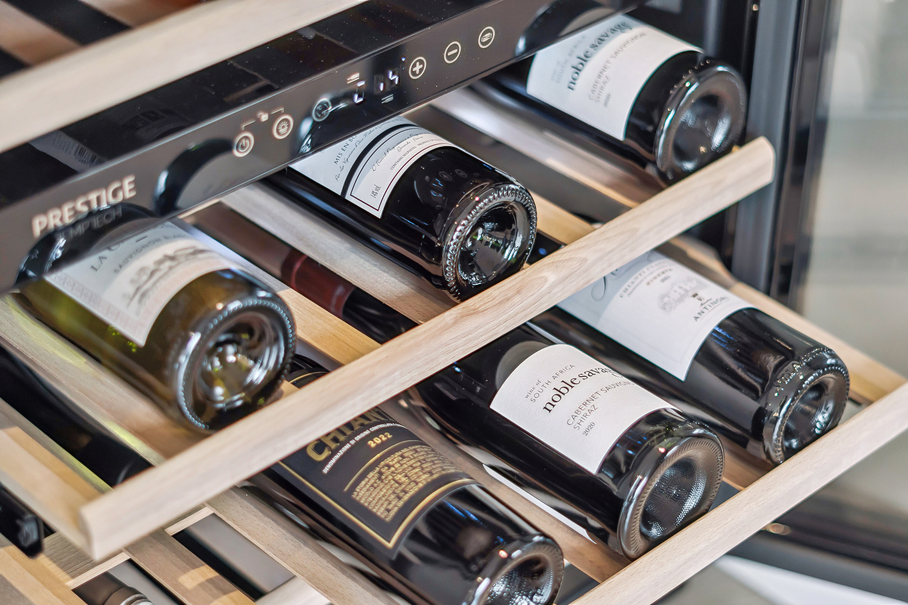 Fremhævet køkken billede i fuldskærmstilstand. Billede af Poppelvej 13, 8600 Silkeborg