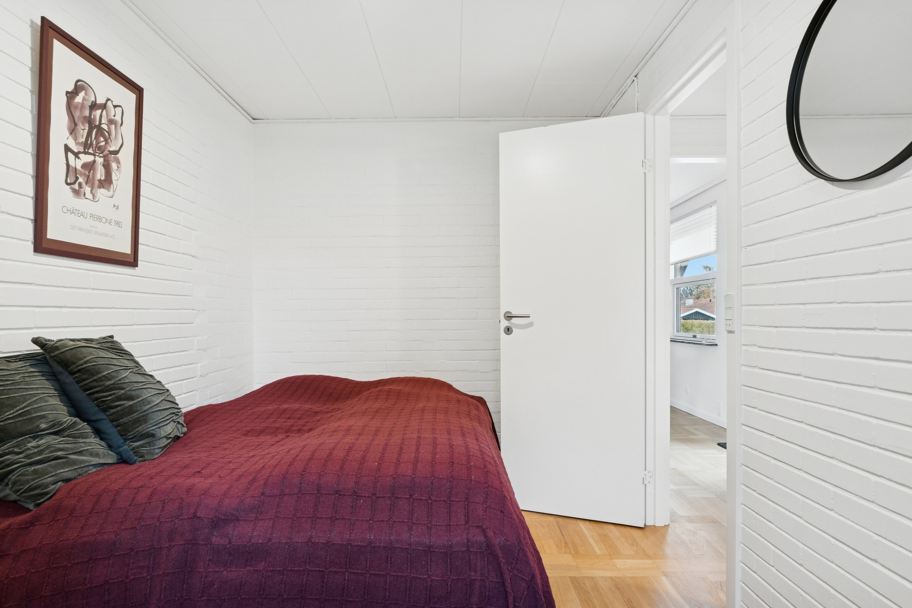 Fremhævet soveværelse billede i fuldskærmstilstand. Billede af Rønnebærvej 9, Sæby, 4070 Kirke Hyllinge