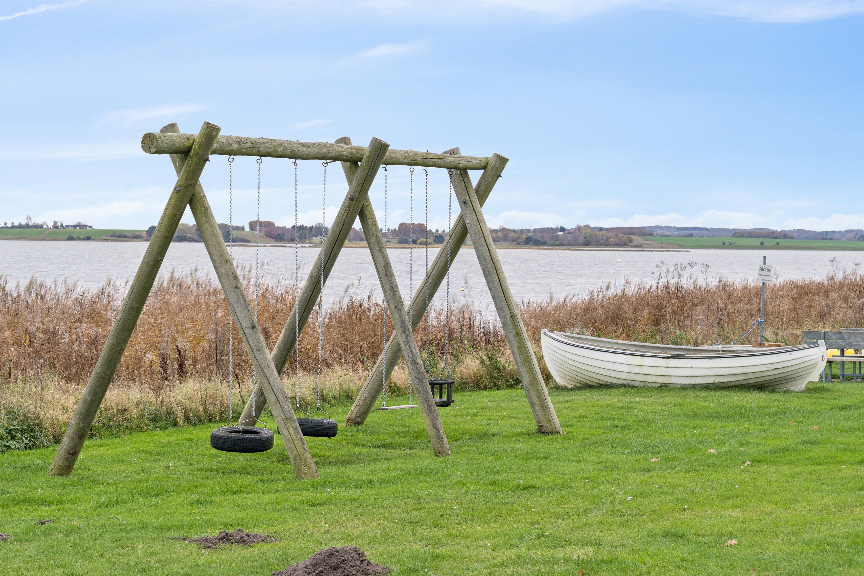 Fremhævet omgivelser billede i fuldskærmstilstand. Billede af Rønnebærvej 9, Sæby, 4070 Kirke Hyllinge