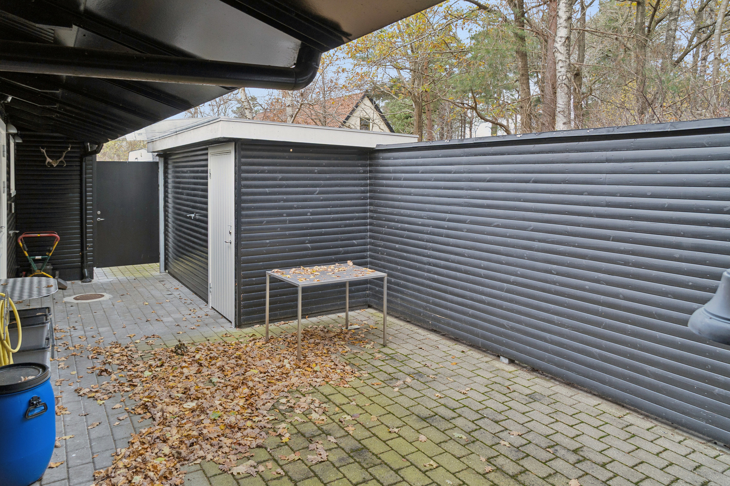 Fremhævet udendørs billede i fuldskærmstilstand. Billede af Gyvelvej 1, Asserbo, 3300 Frederiksværk