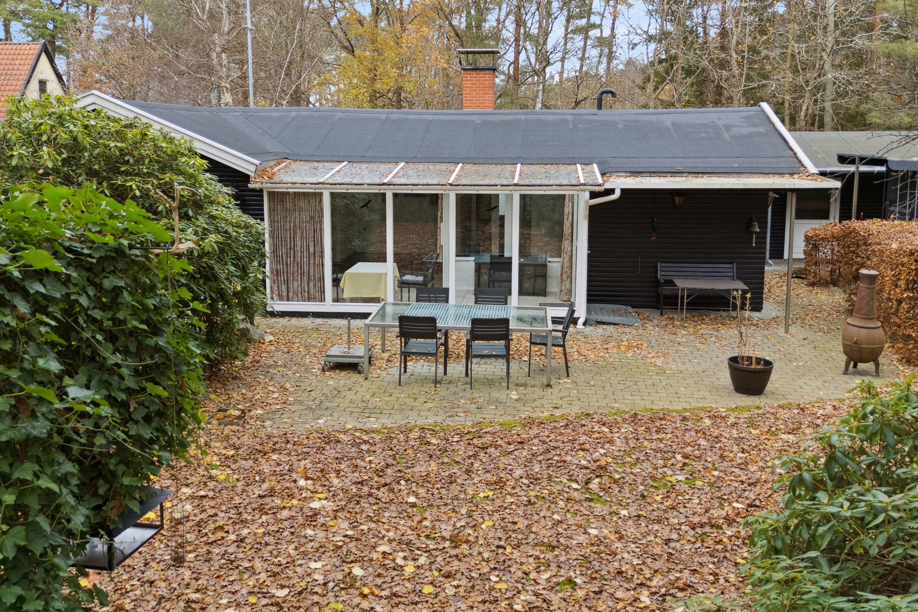 Fremhævet terrasse billede i fuldskærmstilstand. Billede af Gyvelvej 1, Asserbo, 3300 Frederiksværk