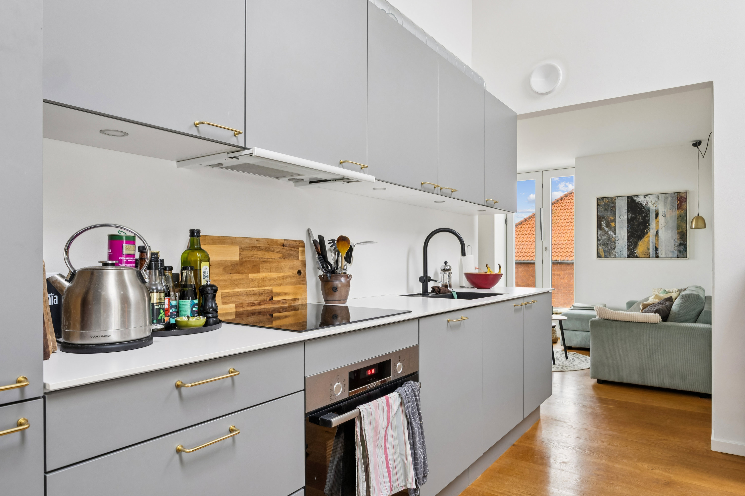 Fremhævet køkken billede i fuldskærmstilstand. Billede af Bjerggade 2B, 3. 8., 4600 Køge