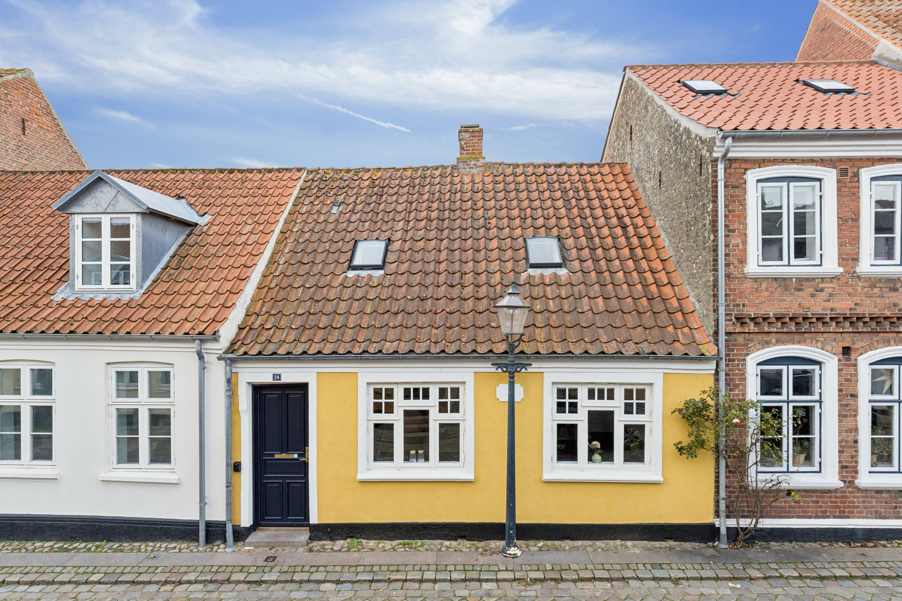 Miniaturebillede 1: ejendommen. Billede af Hundegade 18, 6760 Ribe