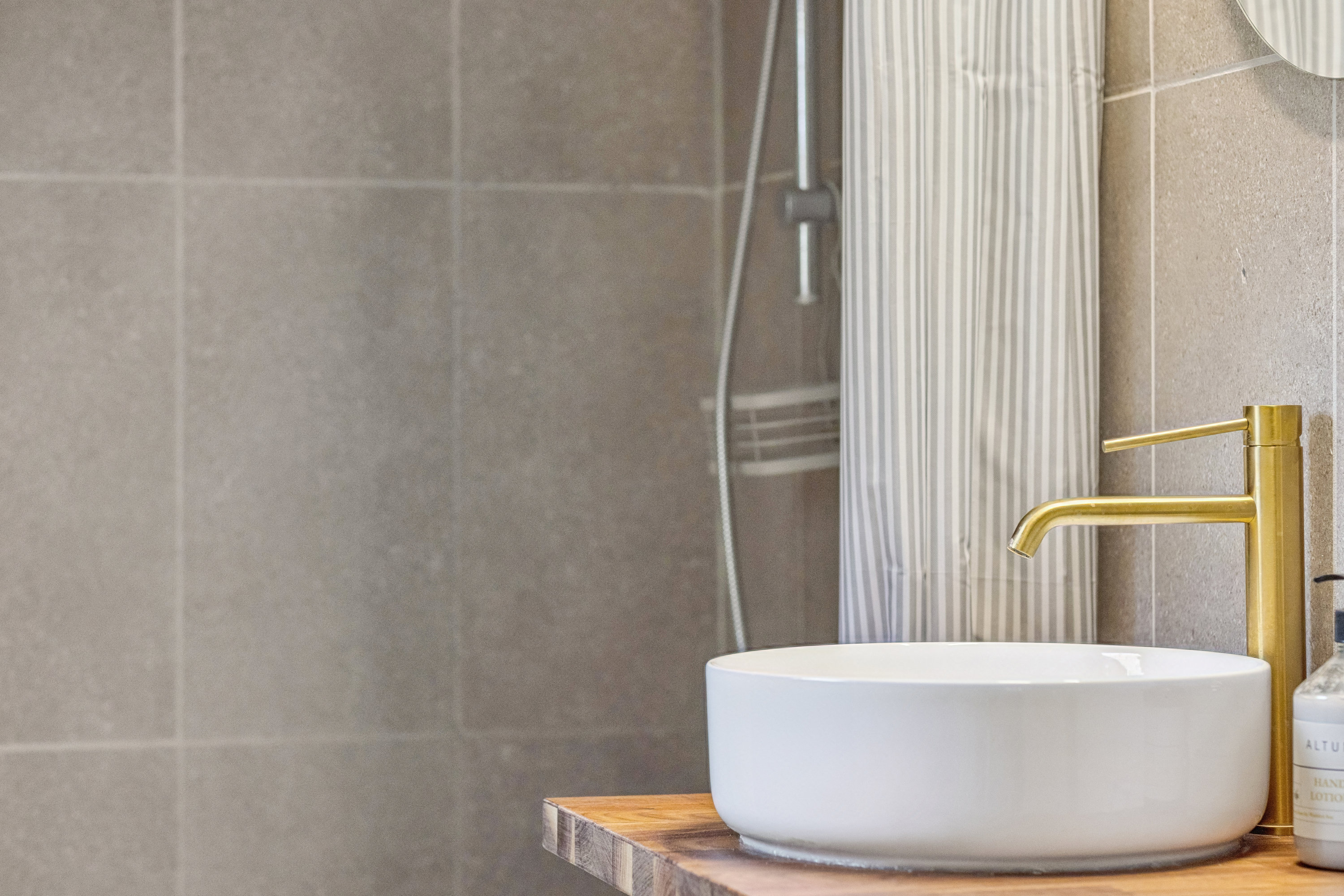 Fremhævet badeværelse billede i fuldskærmstilstand. Billede af Hundegade 18, 6760 Ribe