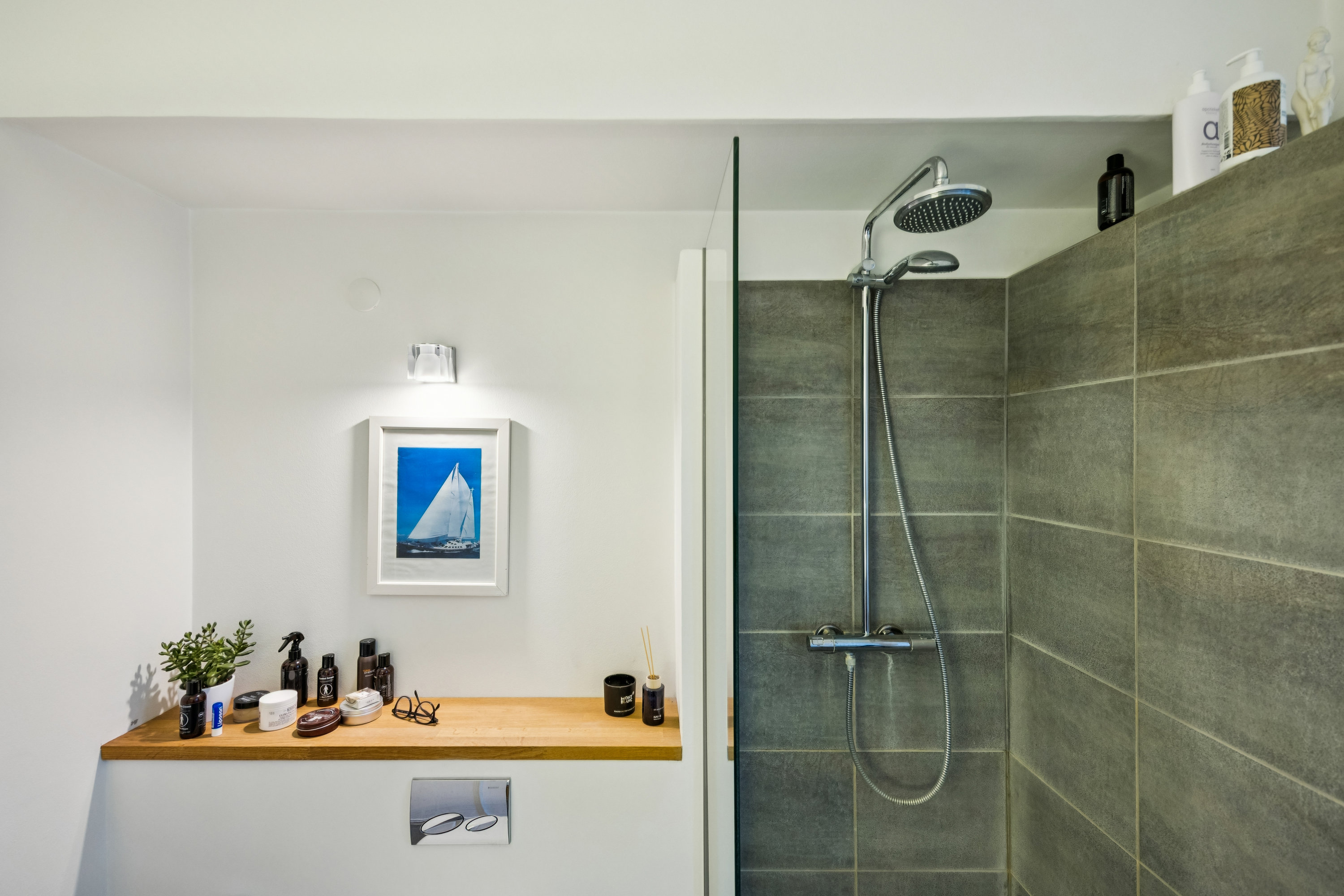 Fremhævet badeværelse billede i fuldskærmstilstand. Billede af Kochsvej 7, 3. th., 1812 Frederiksberg C