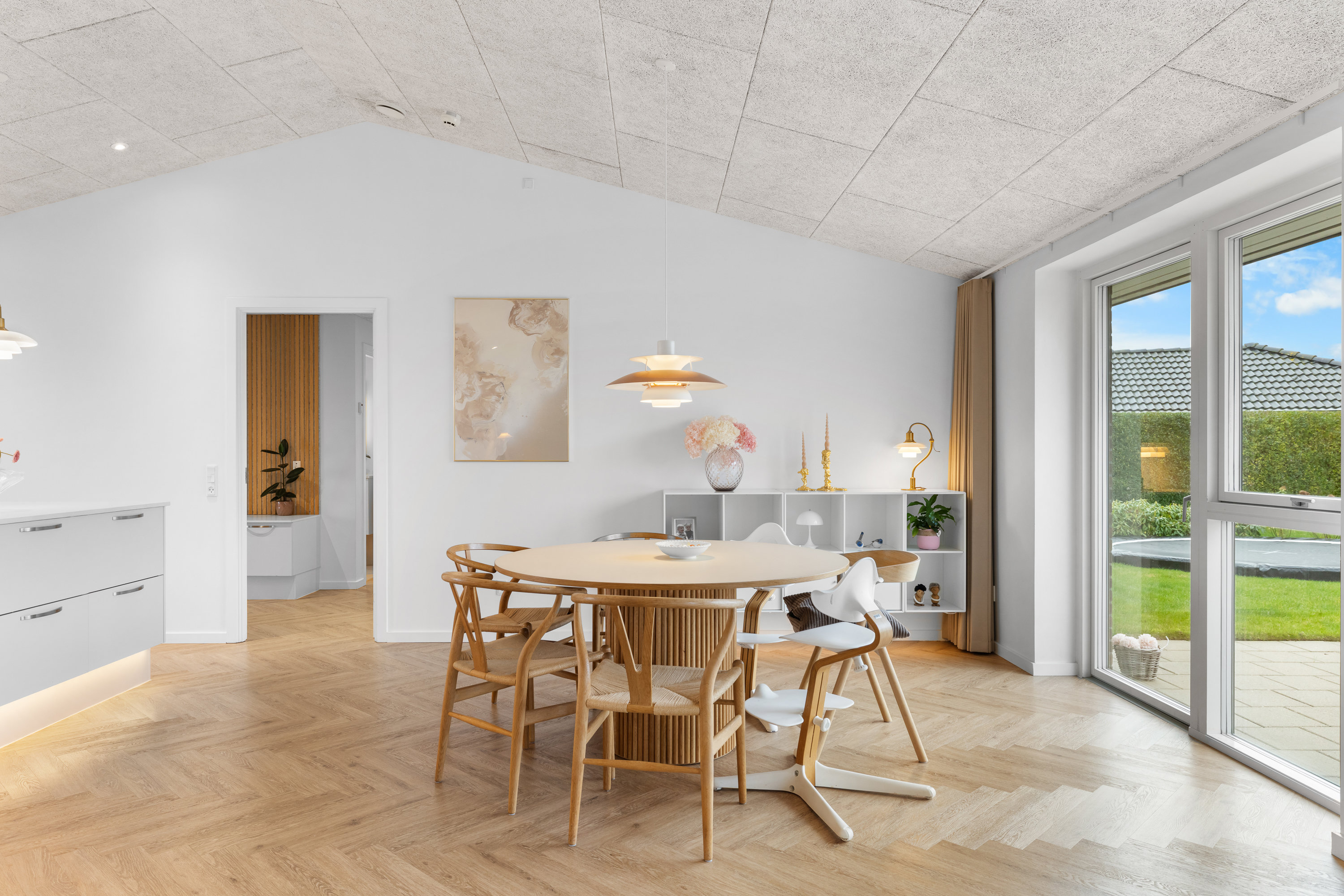 Fremhævet stue billede i fuldskærmstilstand. Billede af Puggårdskrogen 3, 7000 Fredericia