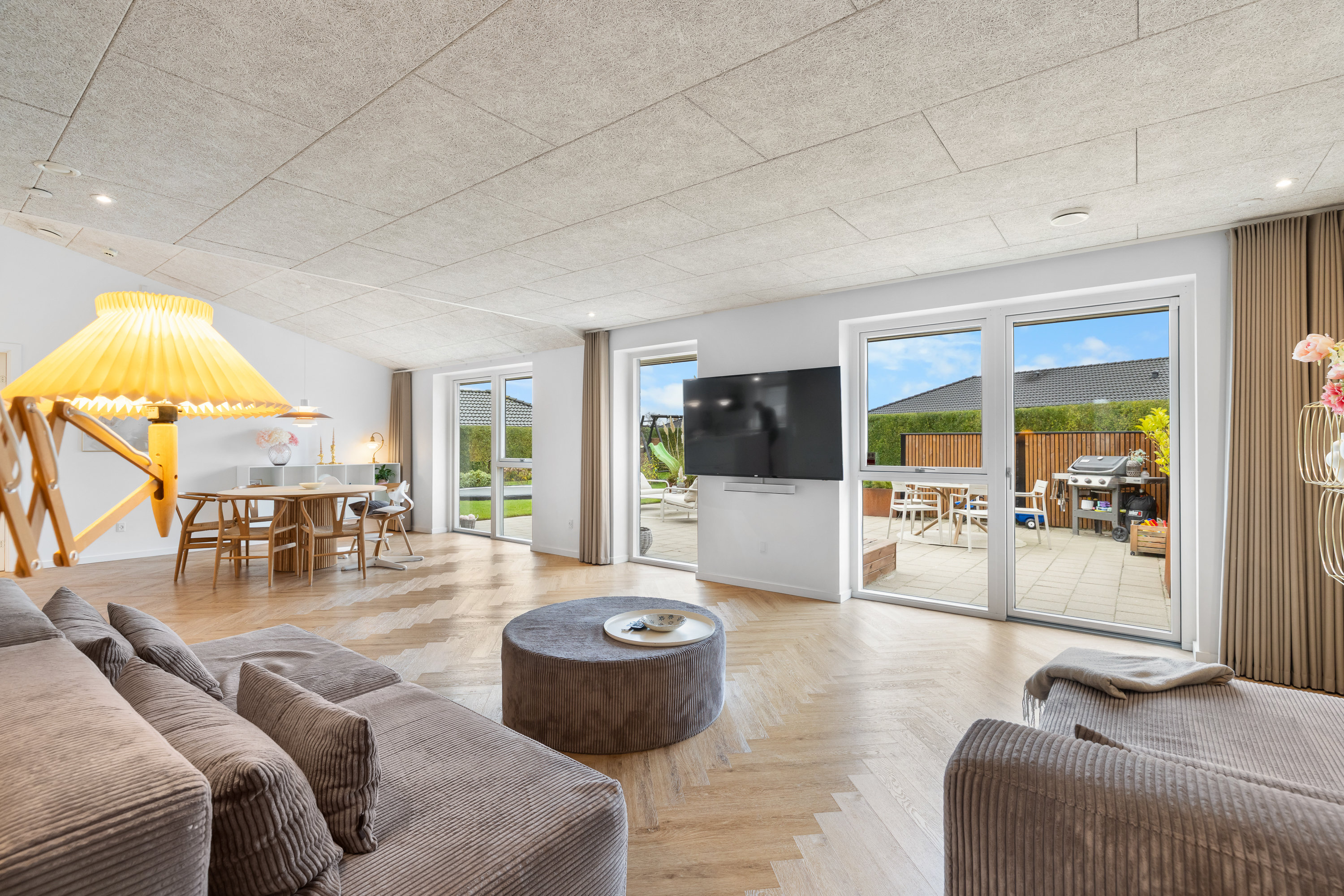 Fremhævet stue billede i fuldskærmstilstand. Billede af Puggårdskrogen 3, 7000 Fredericia