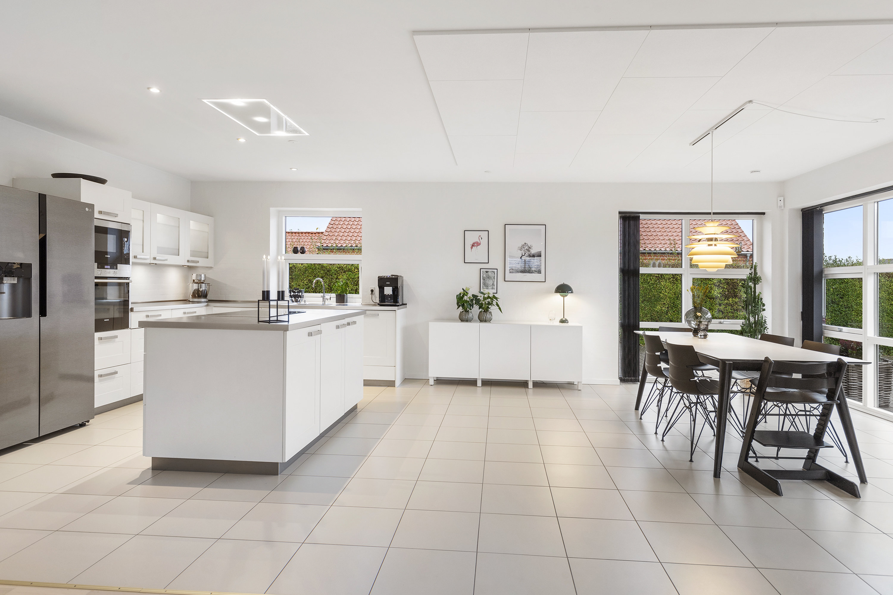 Fremhævet køkken billede i fuldskærmstilstand. Billede af Engparken 3, 9700 Brønderslev