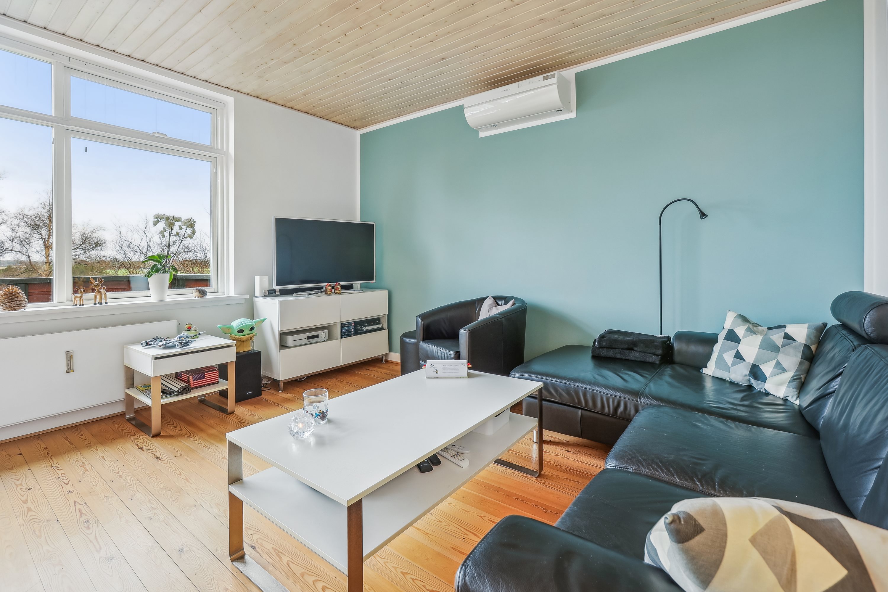 Fremhævet stue billede i fuldskærmstilstand. Billede af Ole Rømers Vej 53A, 1., Vridsløsemagle, 2630 Taastrup