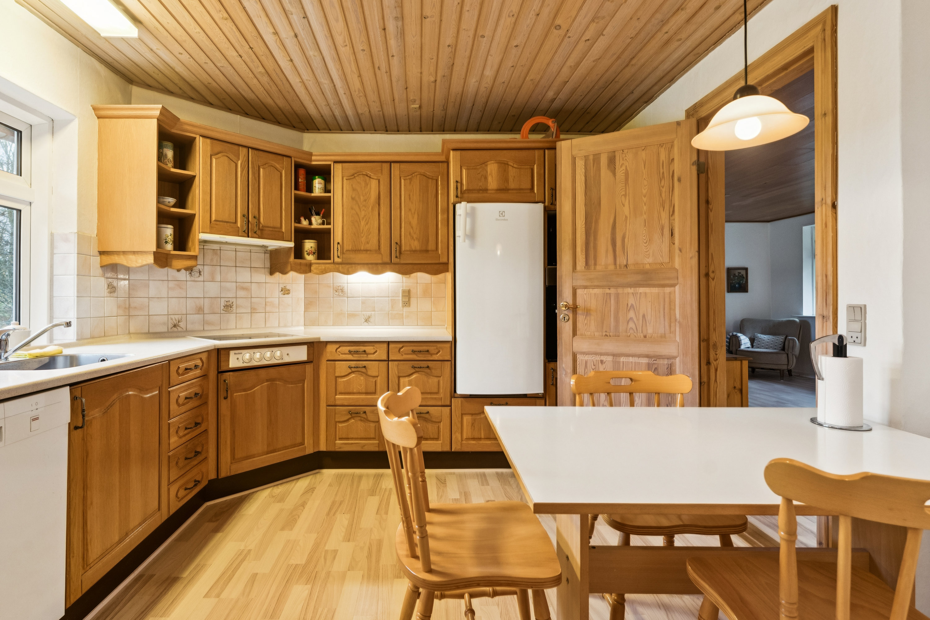 Fremhævet køkken billede i fuldskærmstilstand. Billede af Bovsbjergvej 4, Torup, 8860 Ulstrup