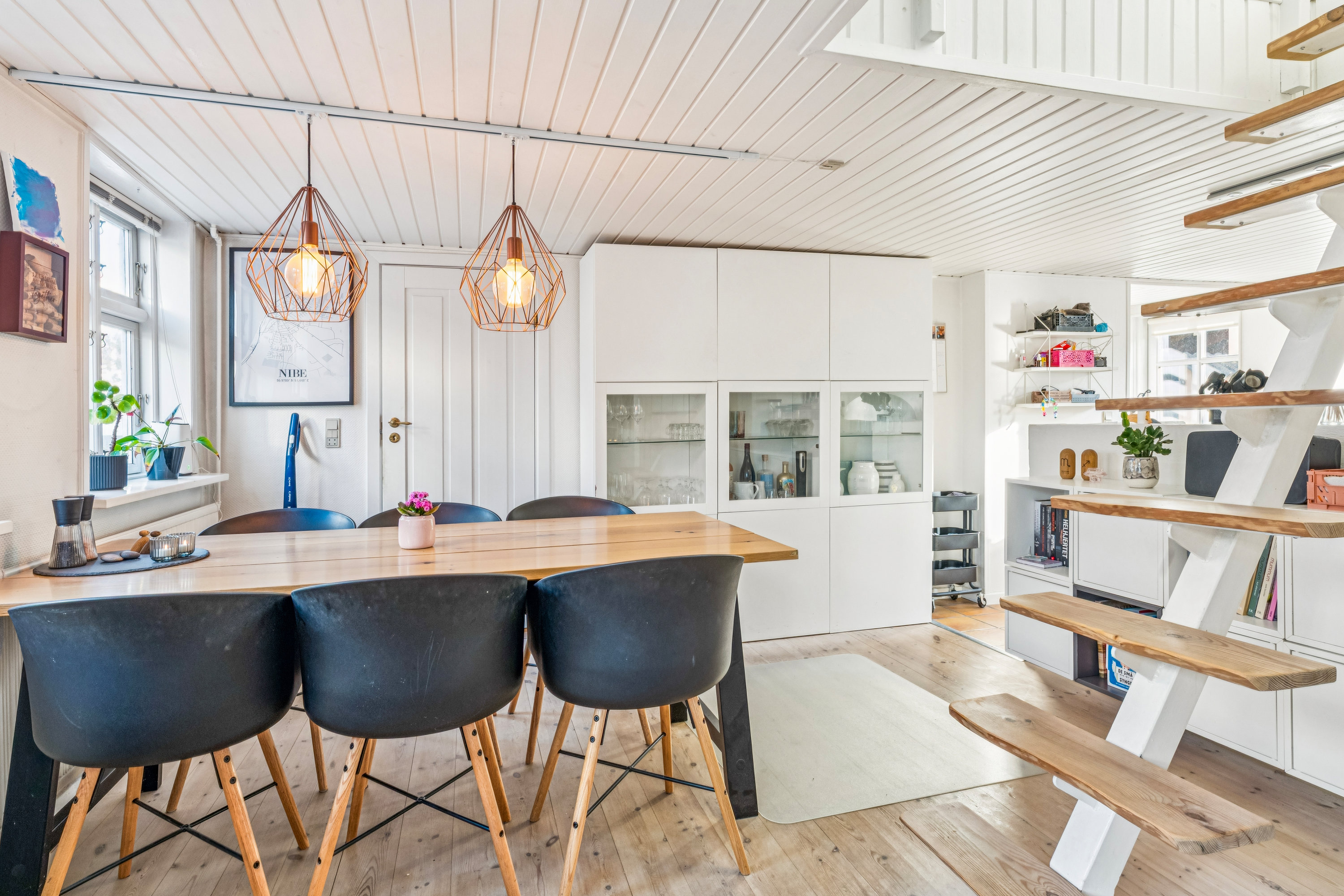 Fremhævet stue billede i fuldskærmstilstand. Billede af Søndergade 31, 9240 Nibe