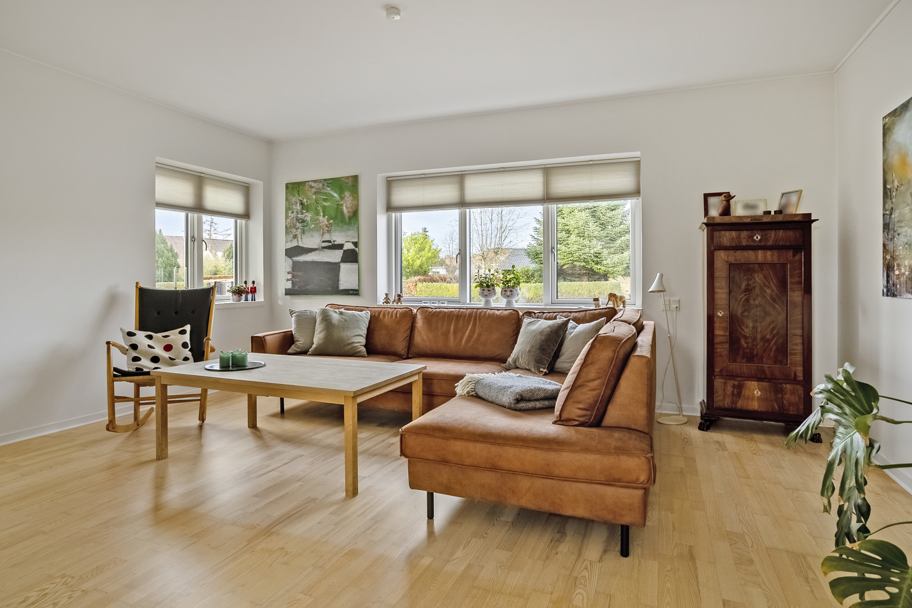 Fremhævet stue ensuite billede i fuldskærmstilstand. Billede af Sundvej 46, 8700 Horsens