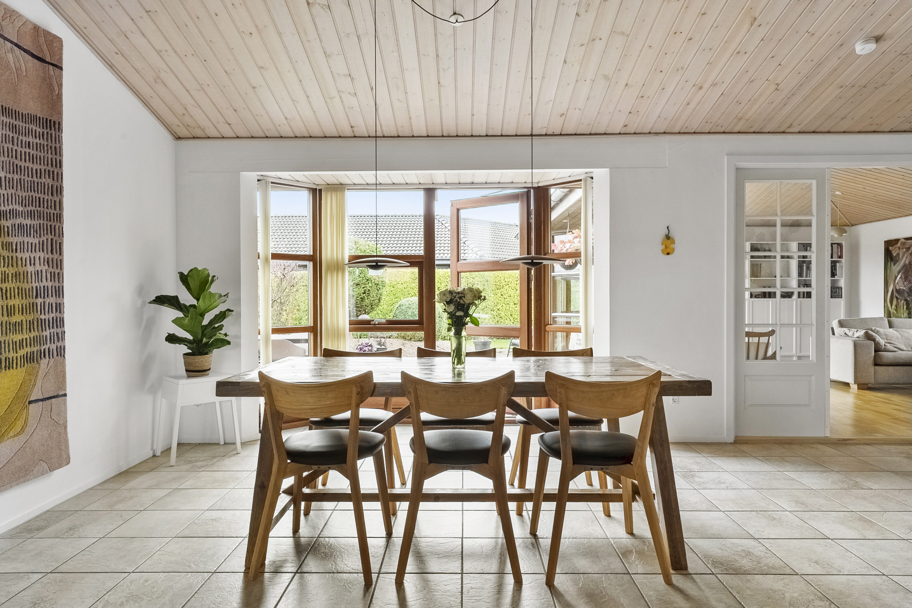 Fremhævet spisestue billede i fuldskærmstilstand. Billede af Augustvænget 3, 8700 Horsens