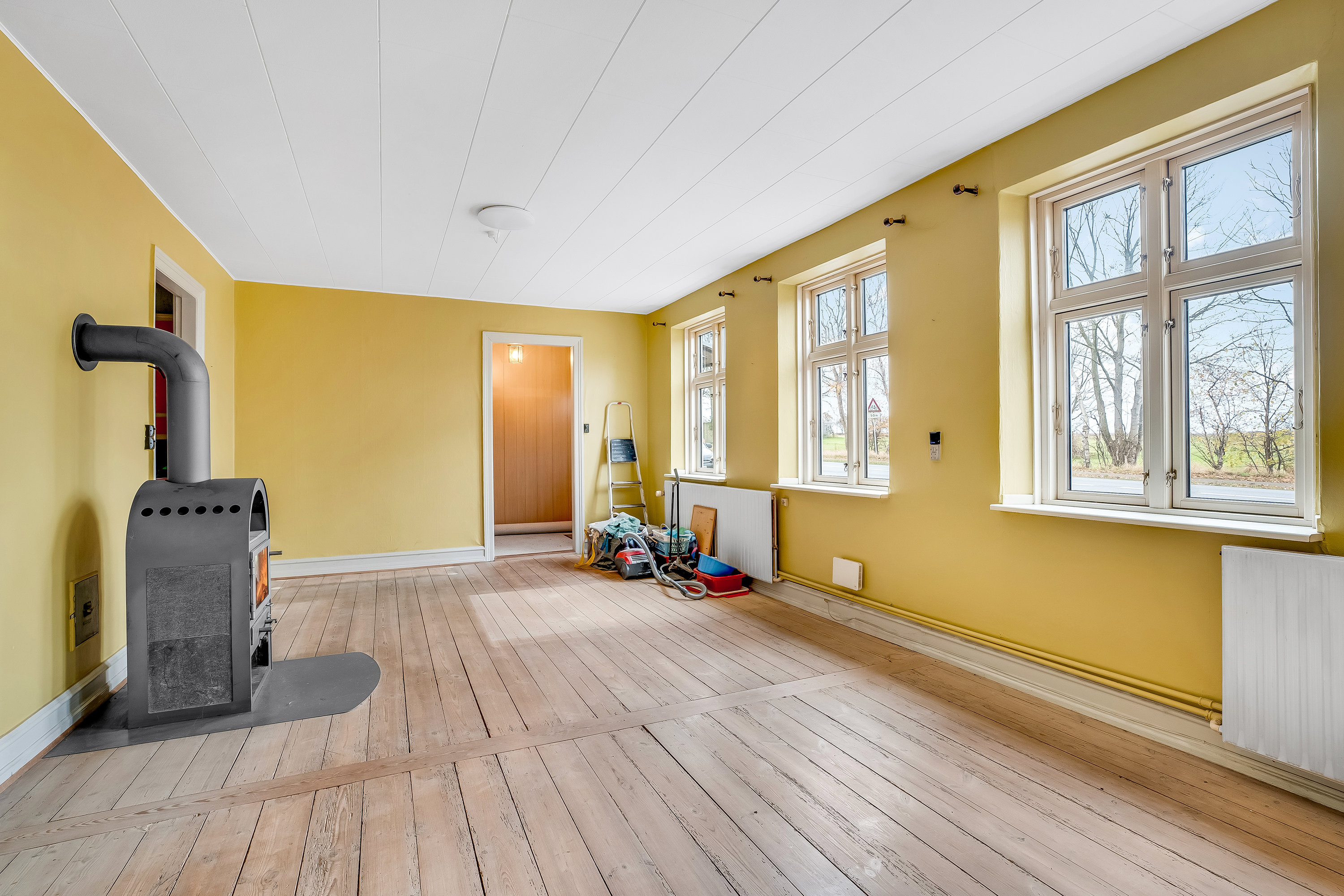 Fremhævet stue billede i fuldskærmstilstand. Billede af Højrebyvej 46, 4920 Søllested