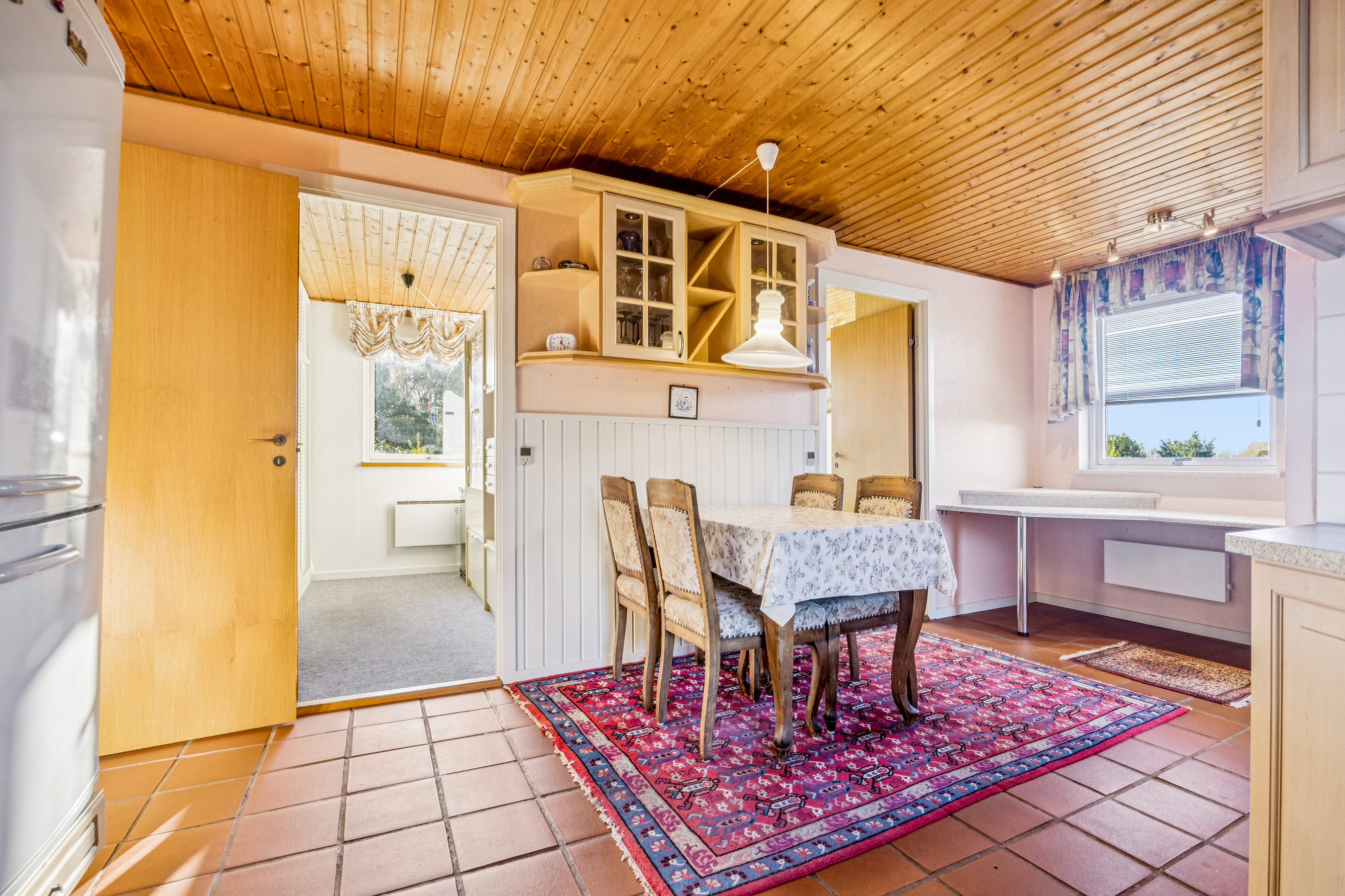 Fremhævet køkken billede i fuldskærmstilstand. Billede af Elmevej 13, 9310 Vodskov