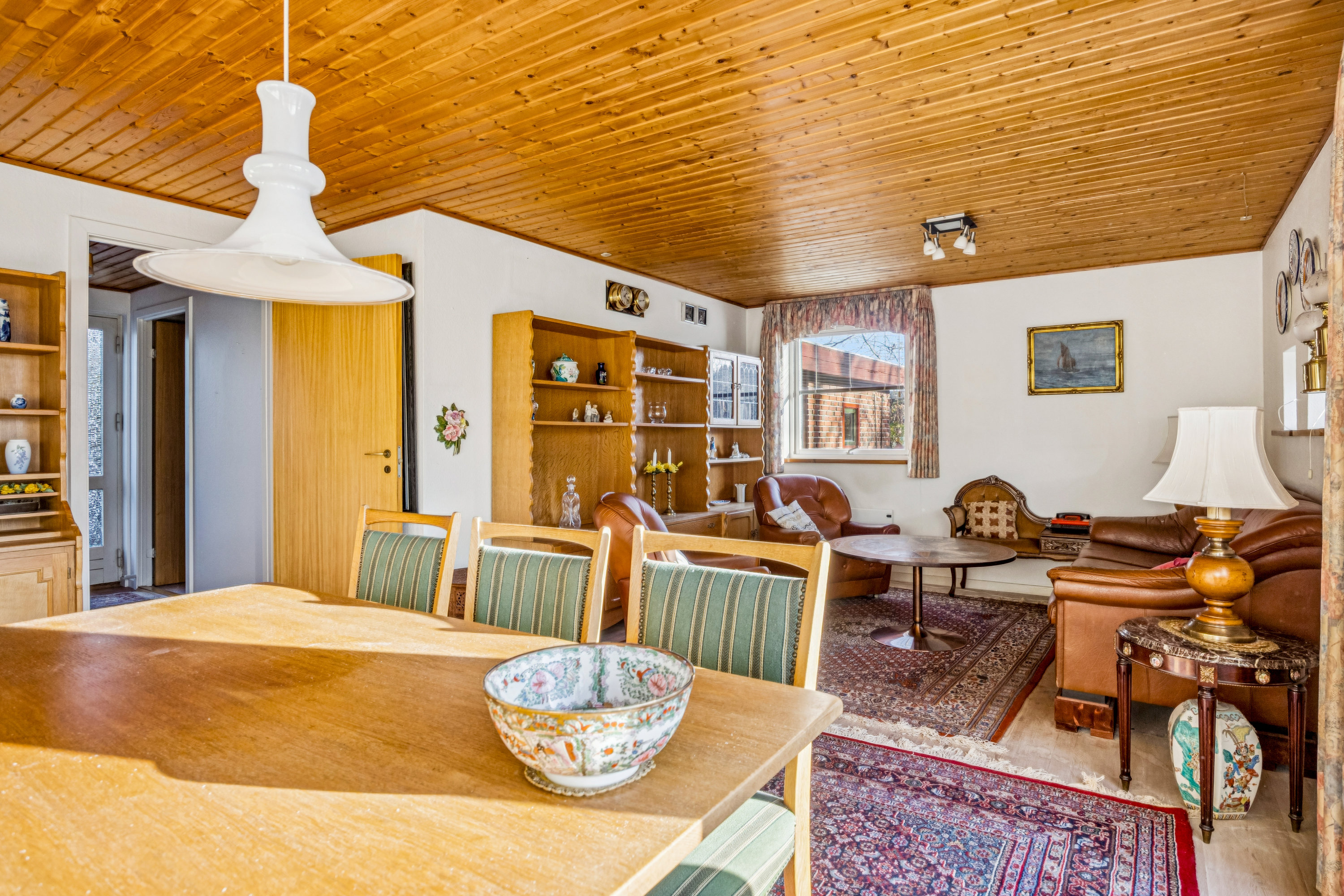 Fremhævet stue billede i fuldskærmstilstand. Billede af Elmevej 13, 9310 Vodskov