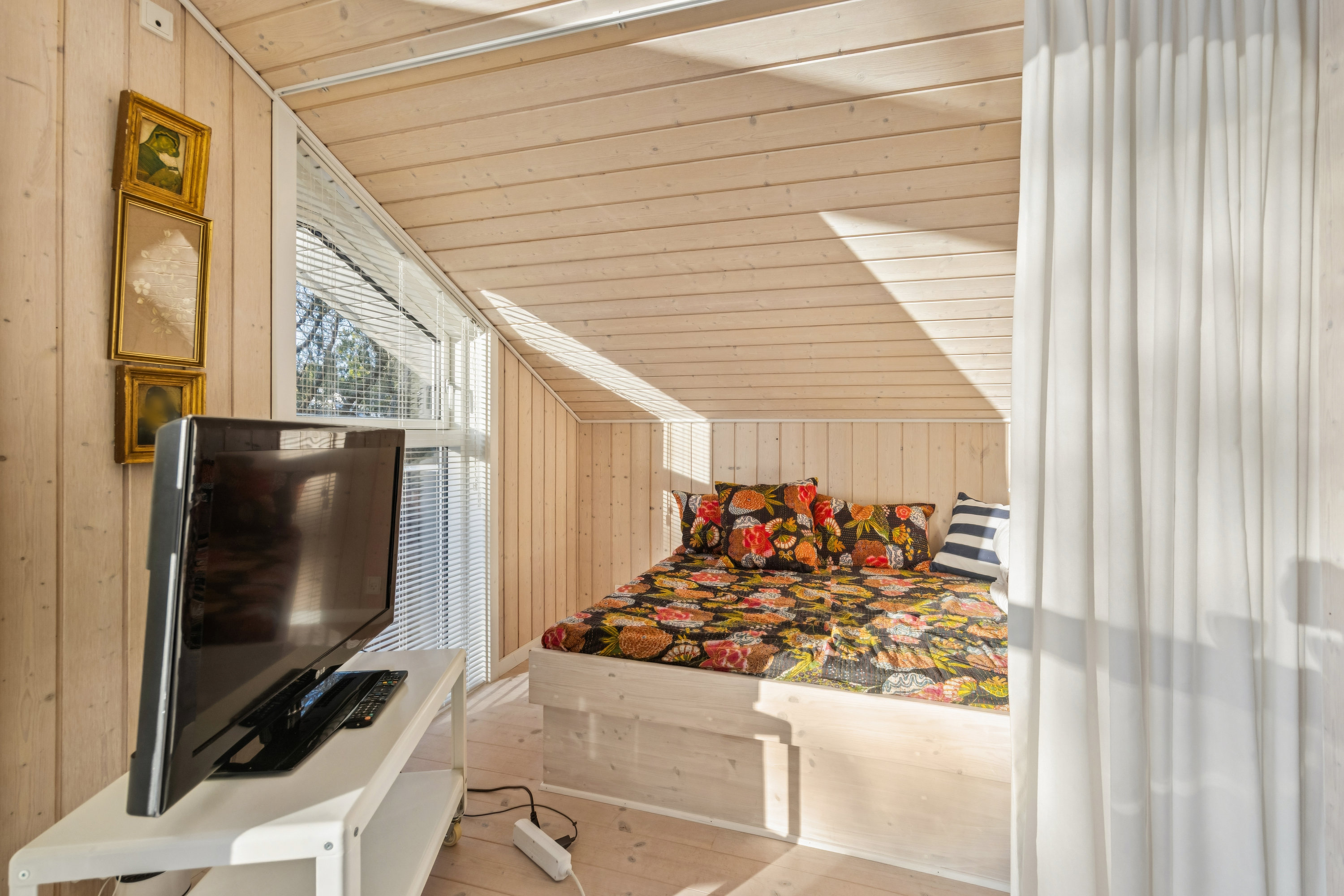 Fremhævet værelse billede i fuldskærmstilstand. Billede af Gl. Kirkevej 52, 9982 Ålbæk