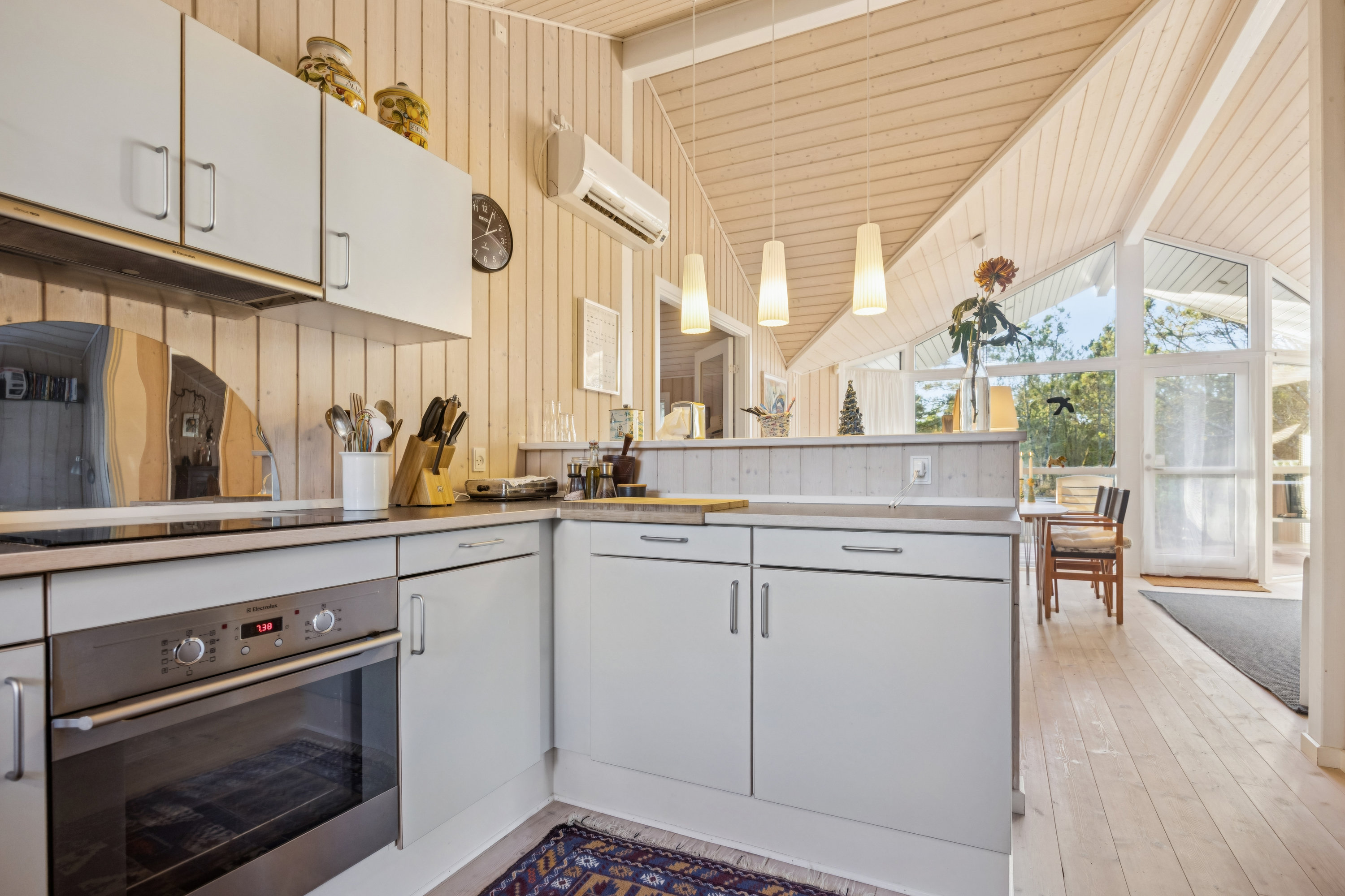 Fremhævet køkken billede i fuldskærmstilstand. Billede af Gl. Kirkevej 52, 9982 Ålbæk