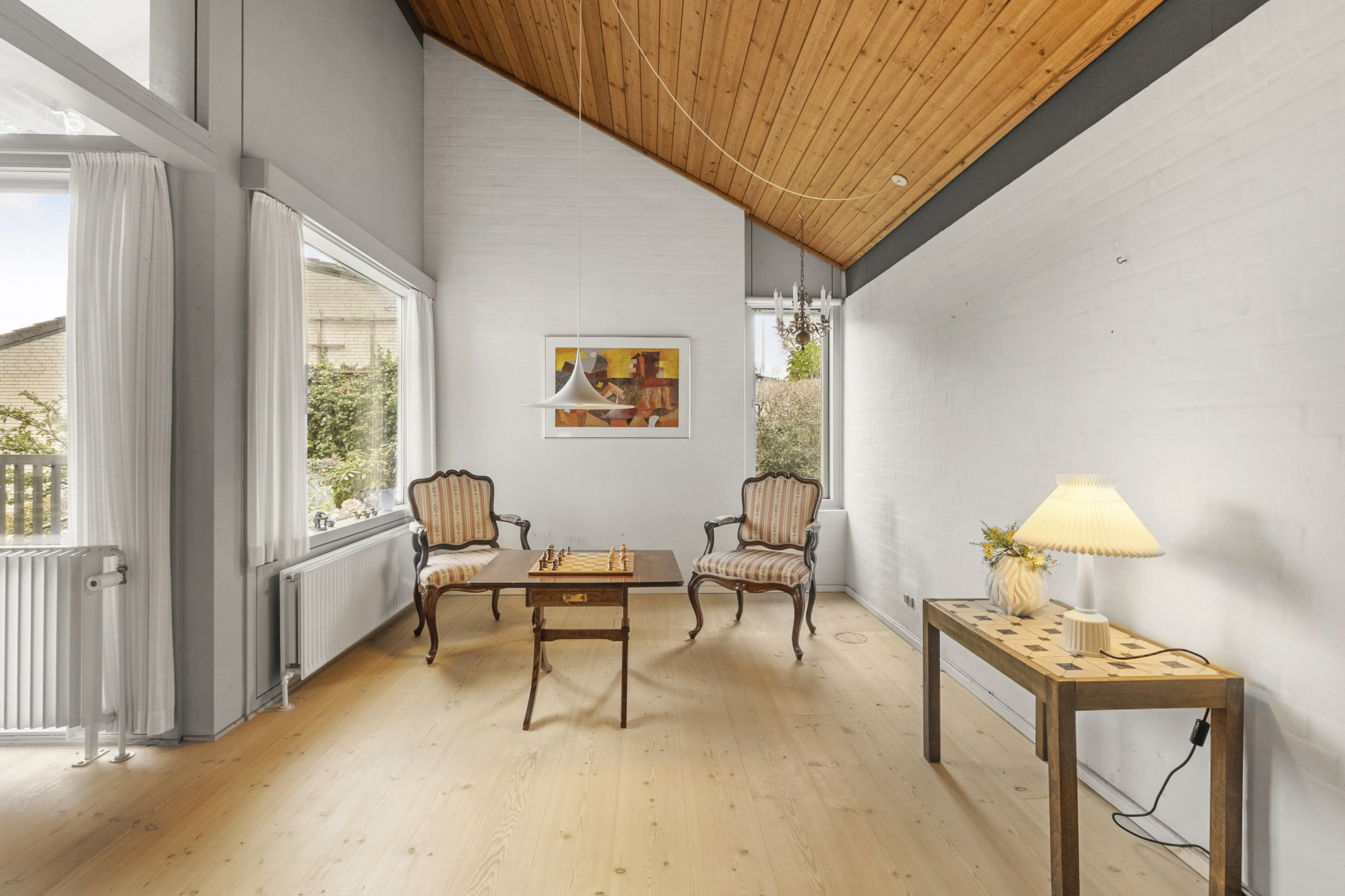 Fremhævet stue billede i fuldskærmstilstand. Billede af Kaholt 12, 6200 Aabenraa