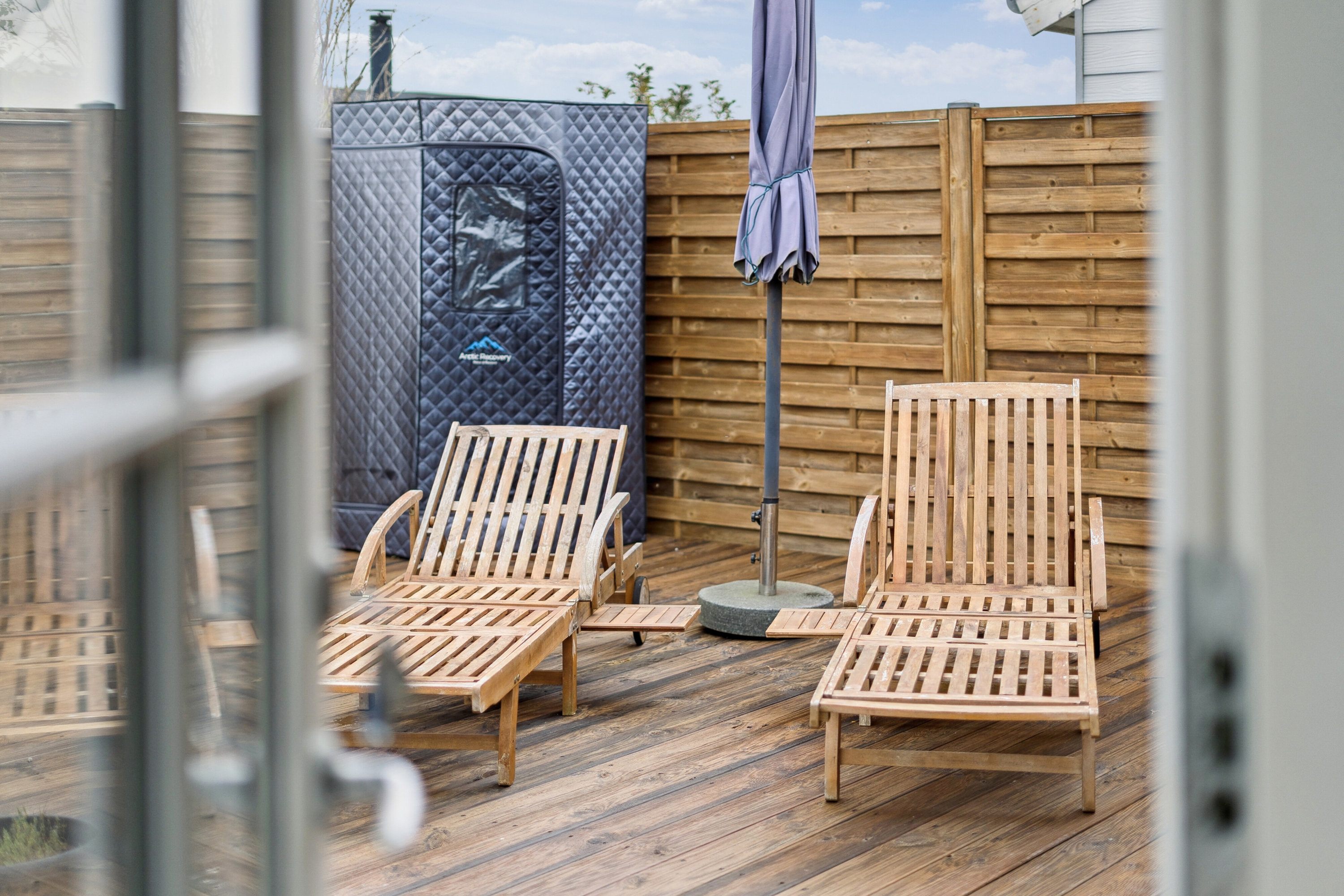 Fremhævet altan billede i fuldskærmstilstand. Billede af Lodsvej 69, 4736 Karrebæksminde