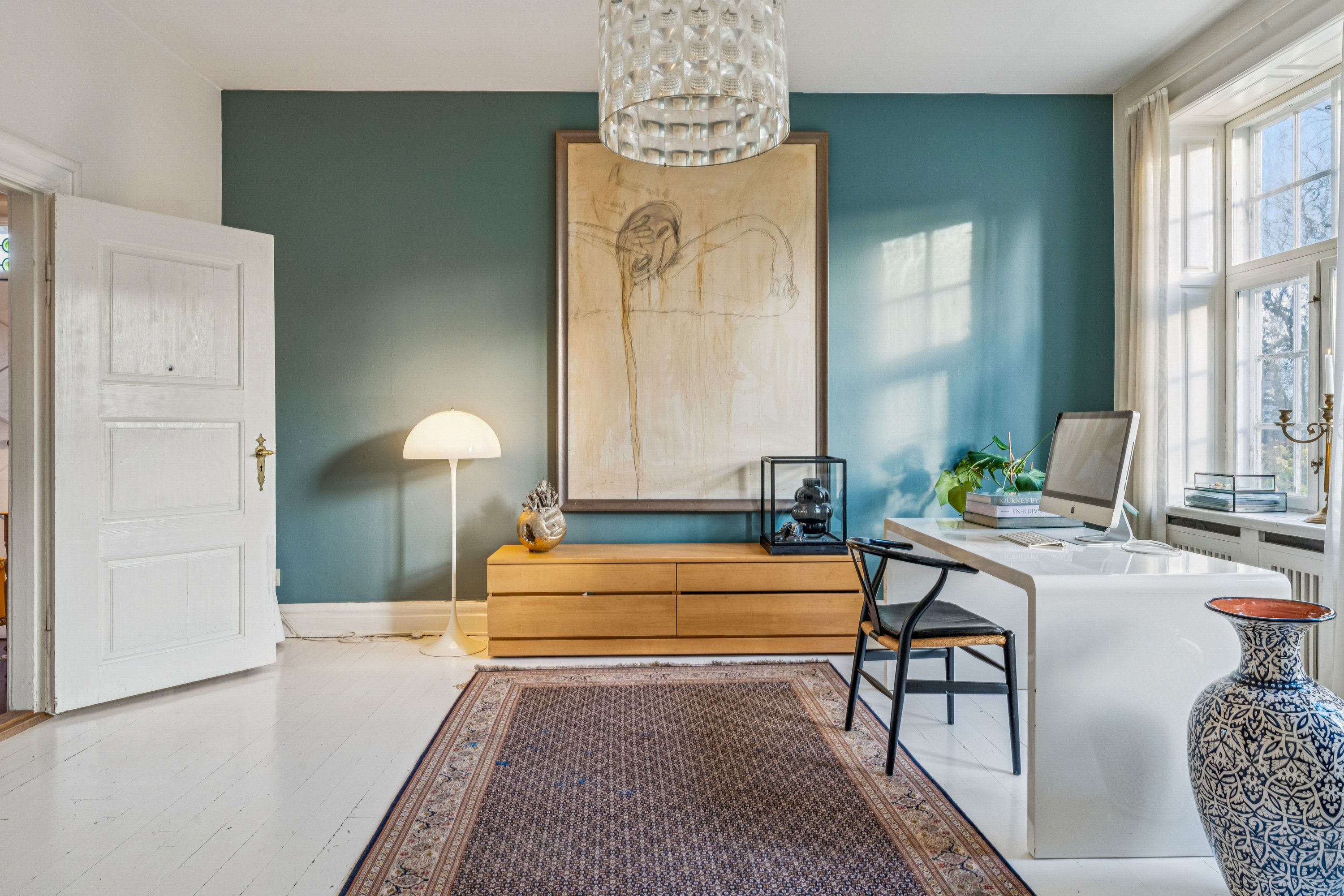 Fremhævet stue billede i fuldskærmstilstand. Billede af Hasserisvej 108, 9000 Aalborg