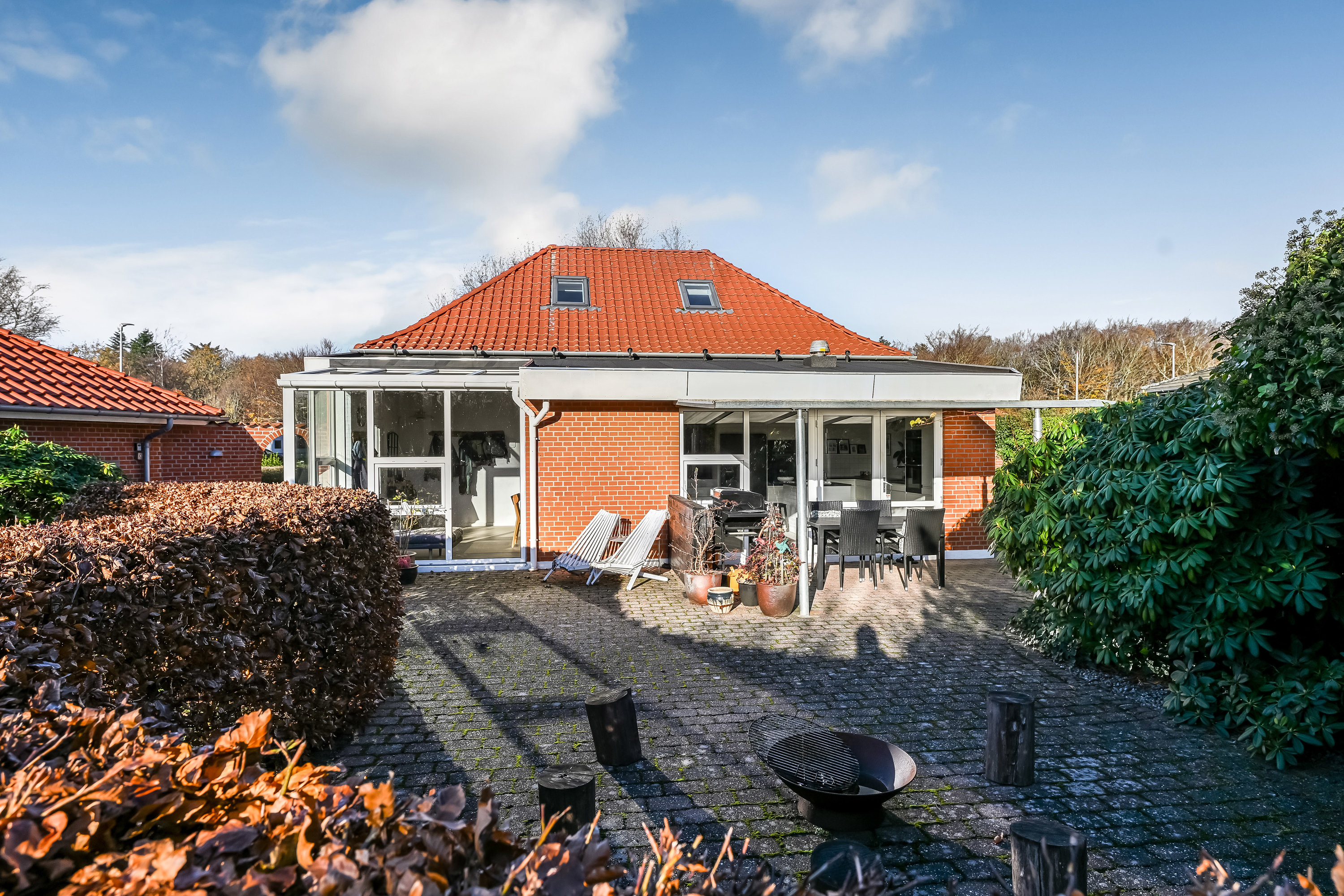 Fremhævet ejendommen billede i fuldskærmstilstand. Billede af Strandvejen 15, 6840 Oksbøl