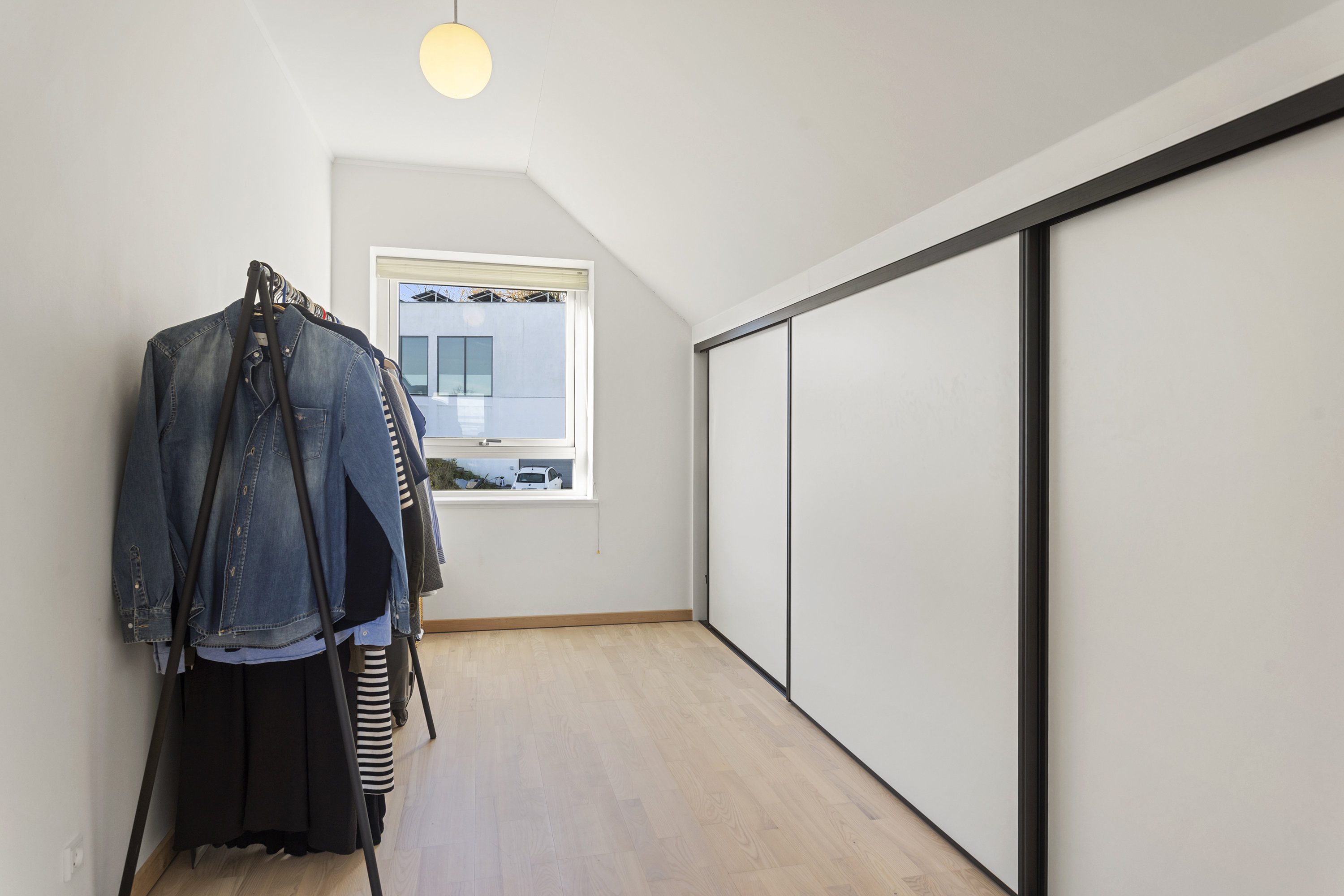 Fremhævet værelse billede i fuldskærmstilstand. Billede af Østeråsene 42, 9900 Frederikshavn