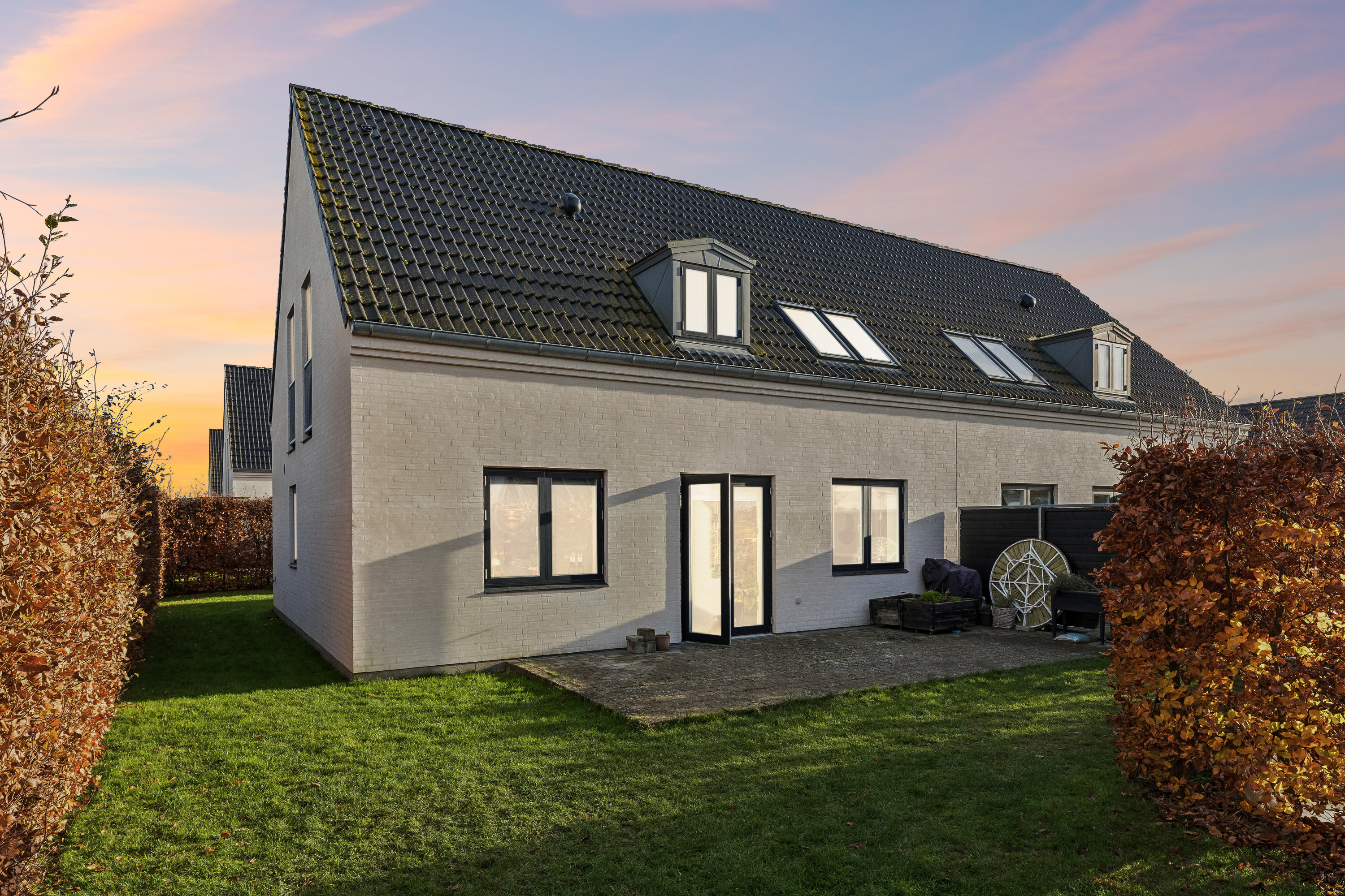 Fremhævet ejendommen billede i fuldskærmstilstand. Billede af Kirkebjerggårdsvej 12B, 2635 Ishøj