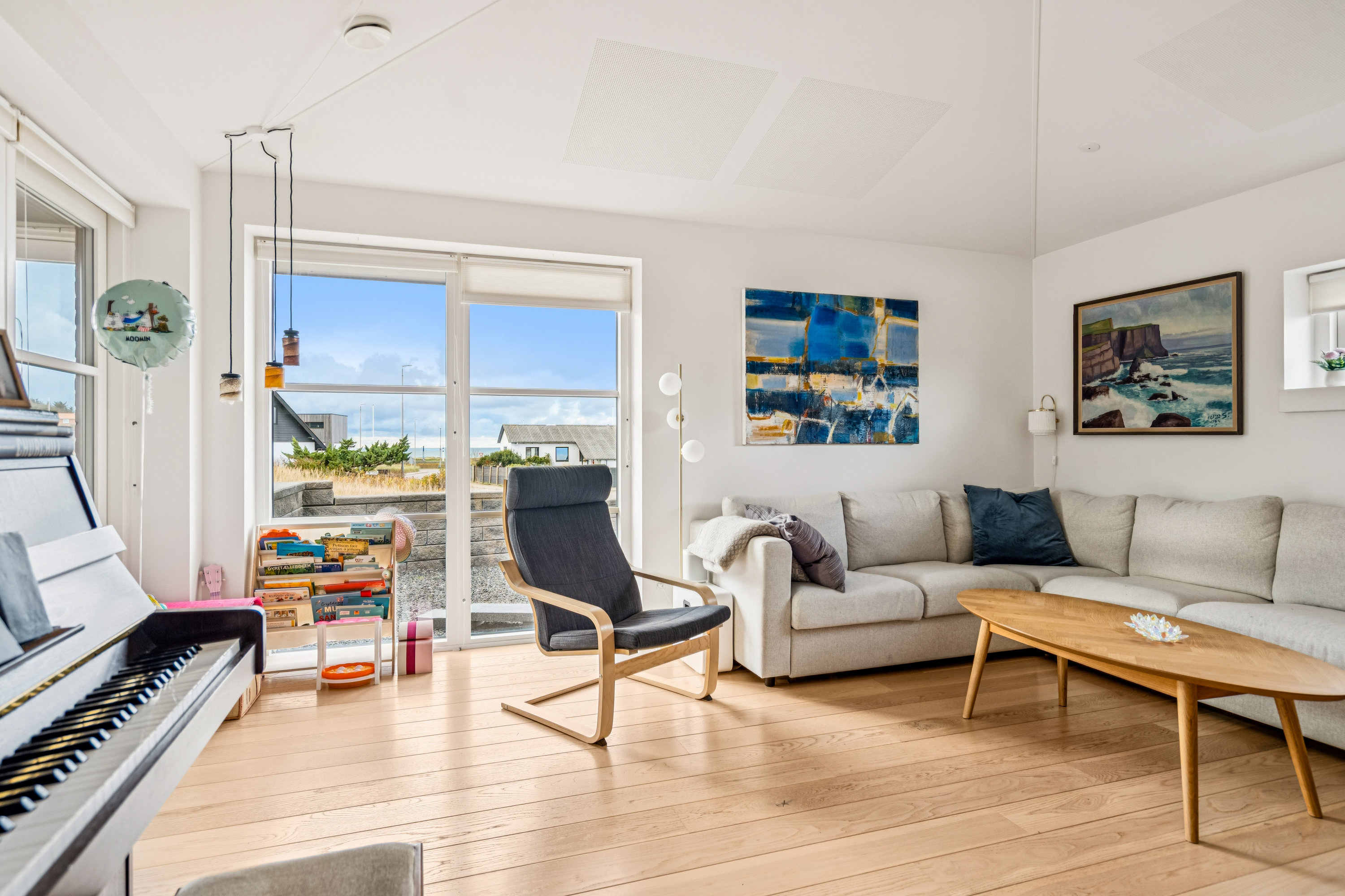 Fremhævet stue billede i fuldskærmstilstand. Billede af Hans Jensens Alle 59, 9850 Hirtshals