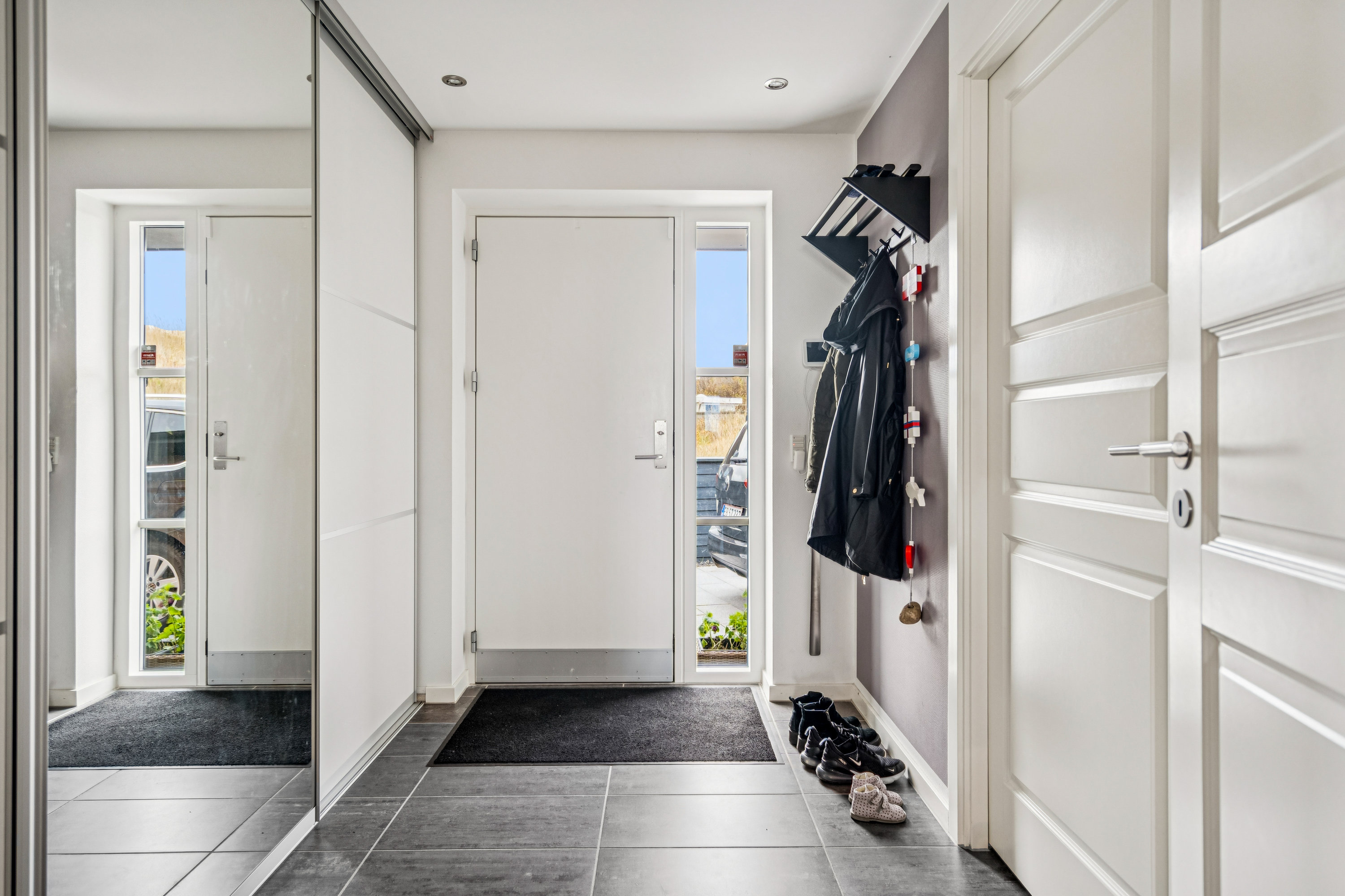 Fremhævet gang billede i fuldskærmstilstand. Billede af Hans Jensens Alle 59, 9850 Hirtshals