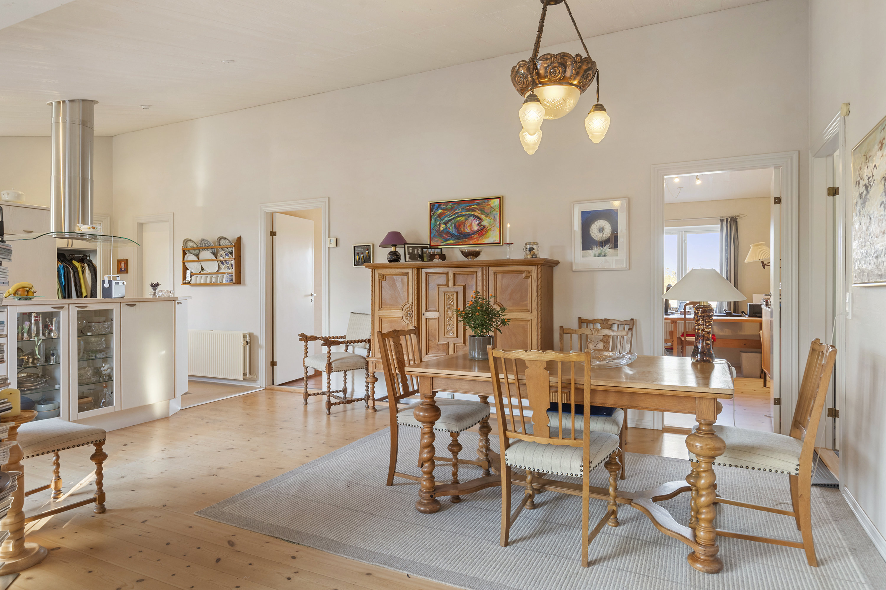 Fremhævet stue billede i fuldskærmstilstand. Billede af Foldbjergvej 63, 9760 Vrå