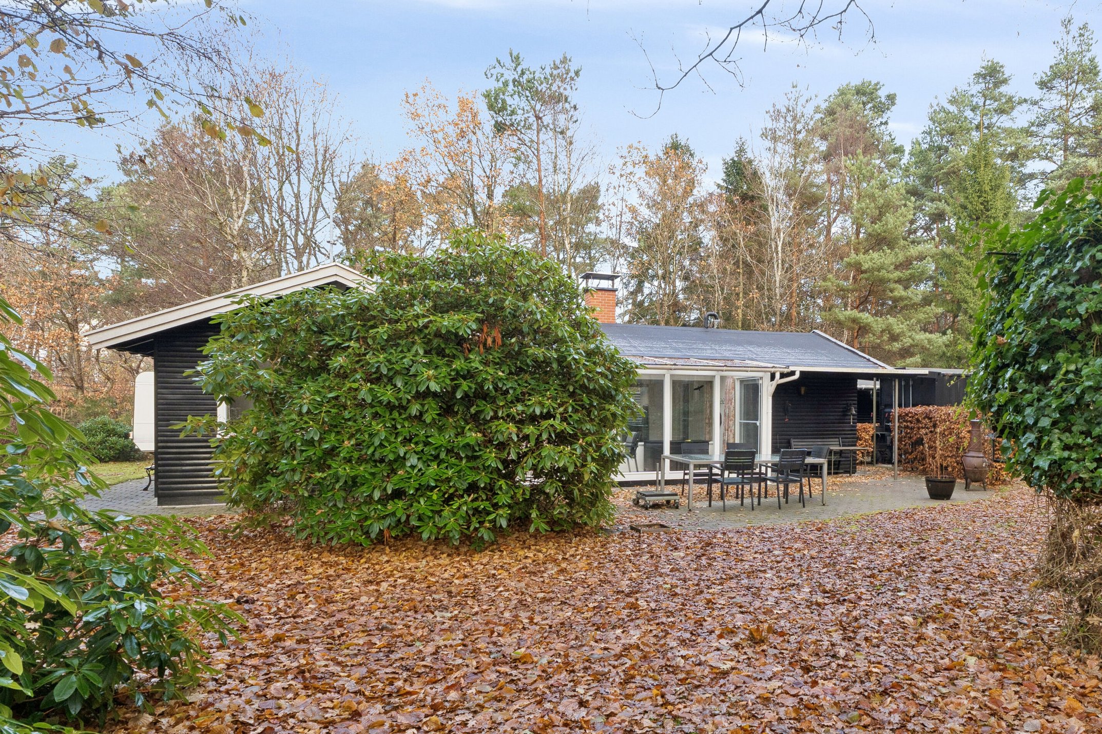 Fremhævet udendørs billede i fuldskærmstilstand. Billede af Gyvelvej 1, Asserbo, 3300 Frederiksværk