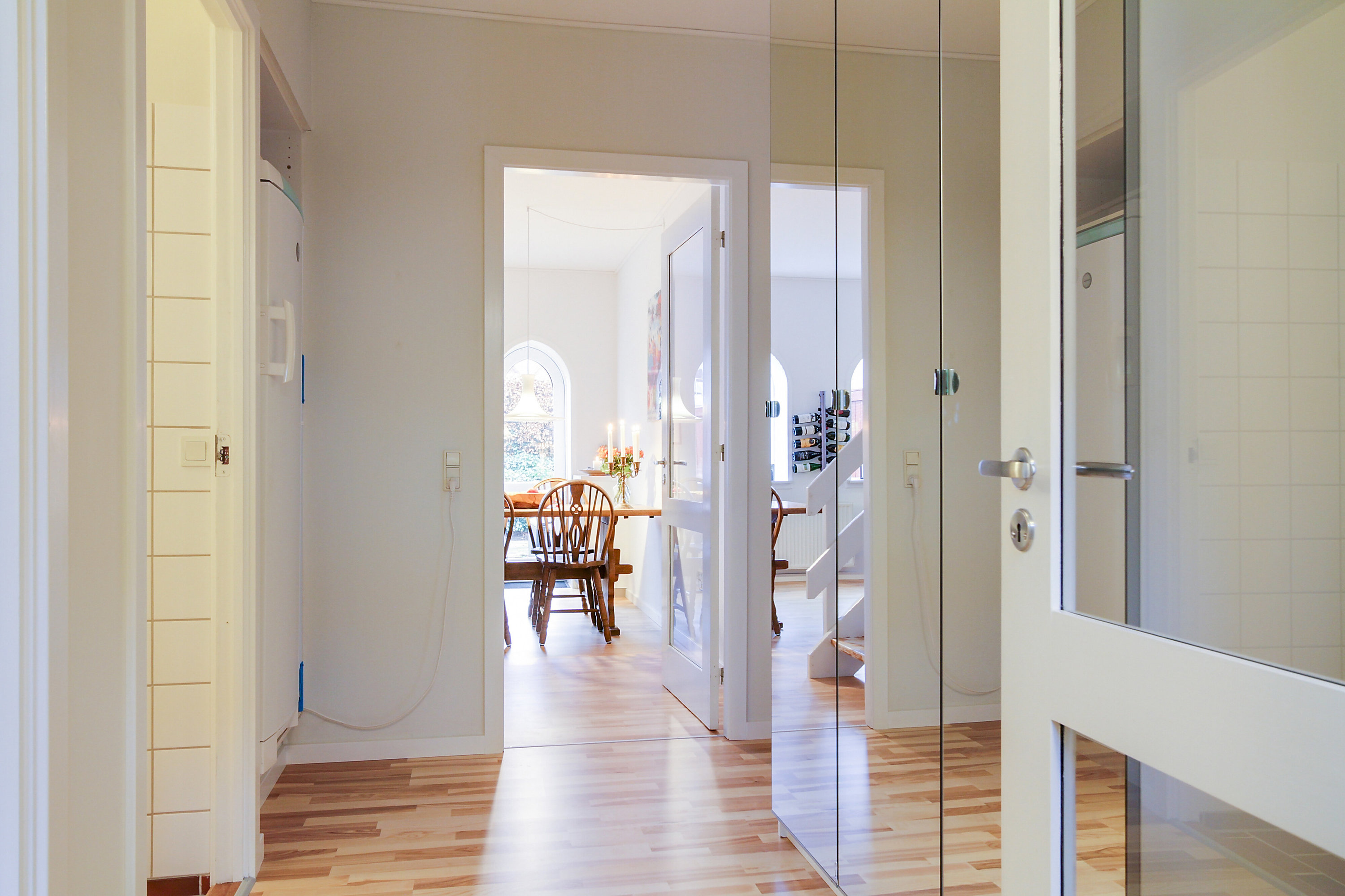 Fremhævet hall billede i fuldskærmstilstand. Billede af Skolegade 1B, Slagelse, 4200 Slagelse