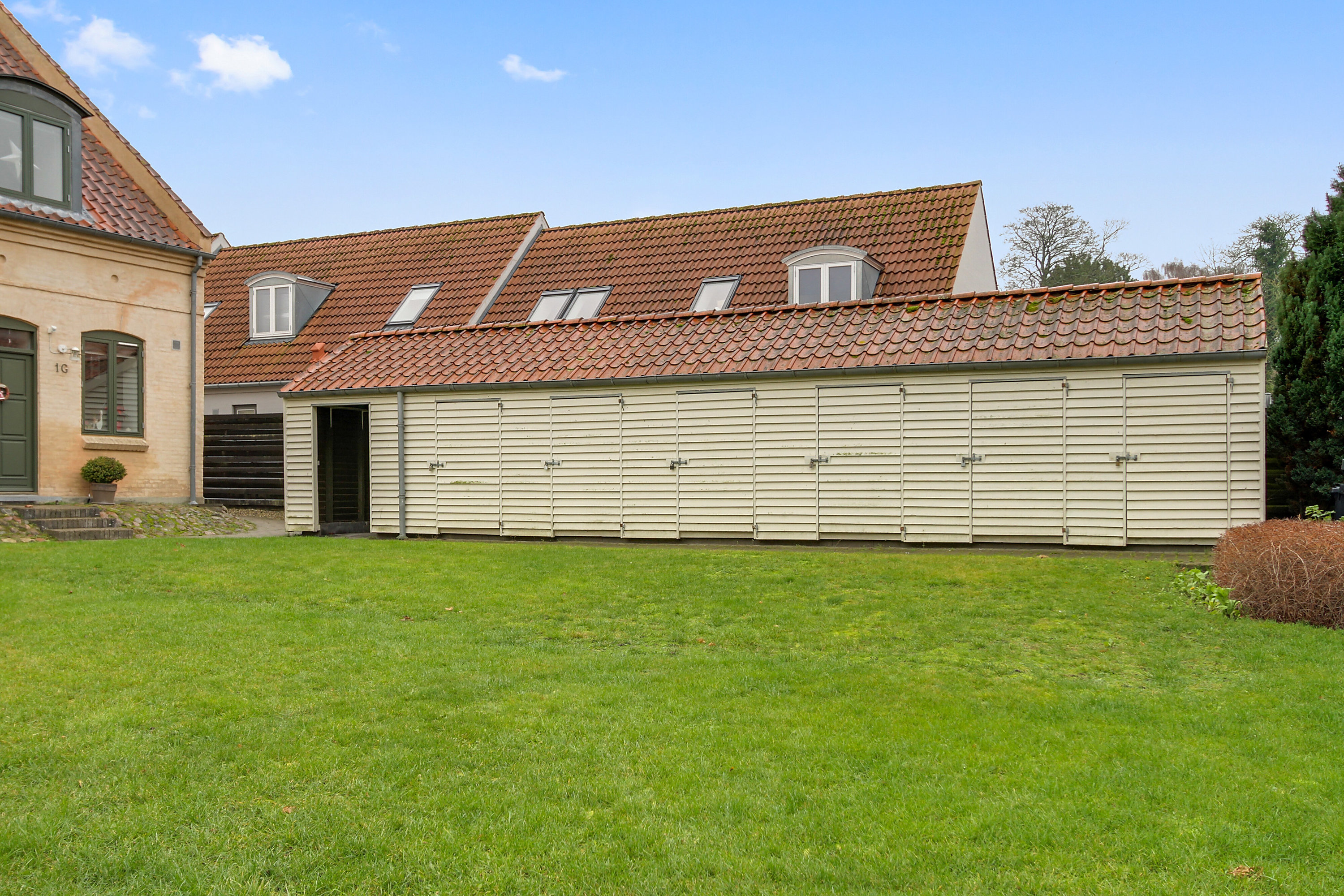 Fremhævet udendørs billede i fuldskærmstilstand. Billede af Skolegade 1B, Slagelse, 4200 Slagelse