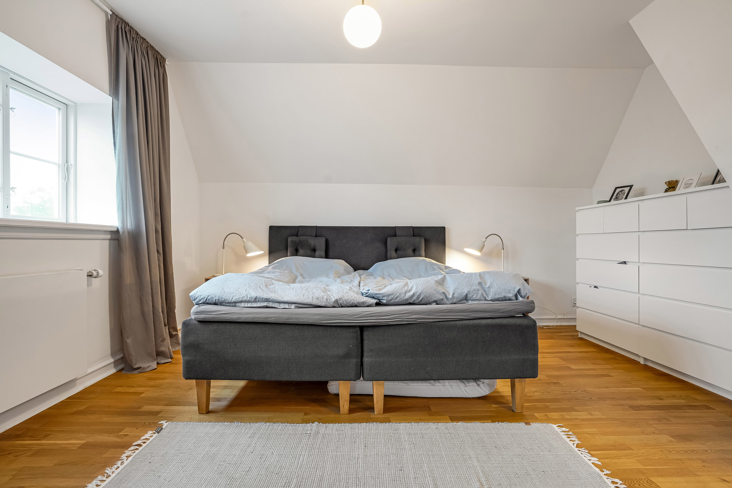 Fremhævet værelse billede i fuldskærmstilstand. Billede af Langedamsvej 15, 5500 Middelfart