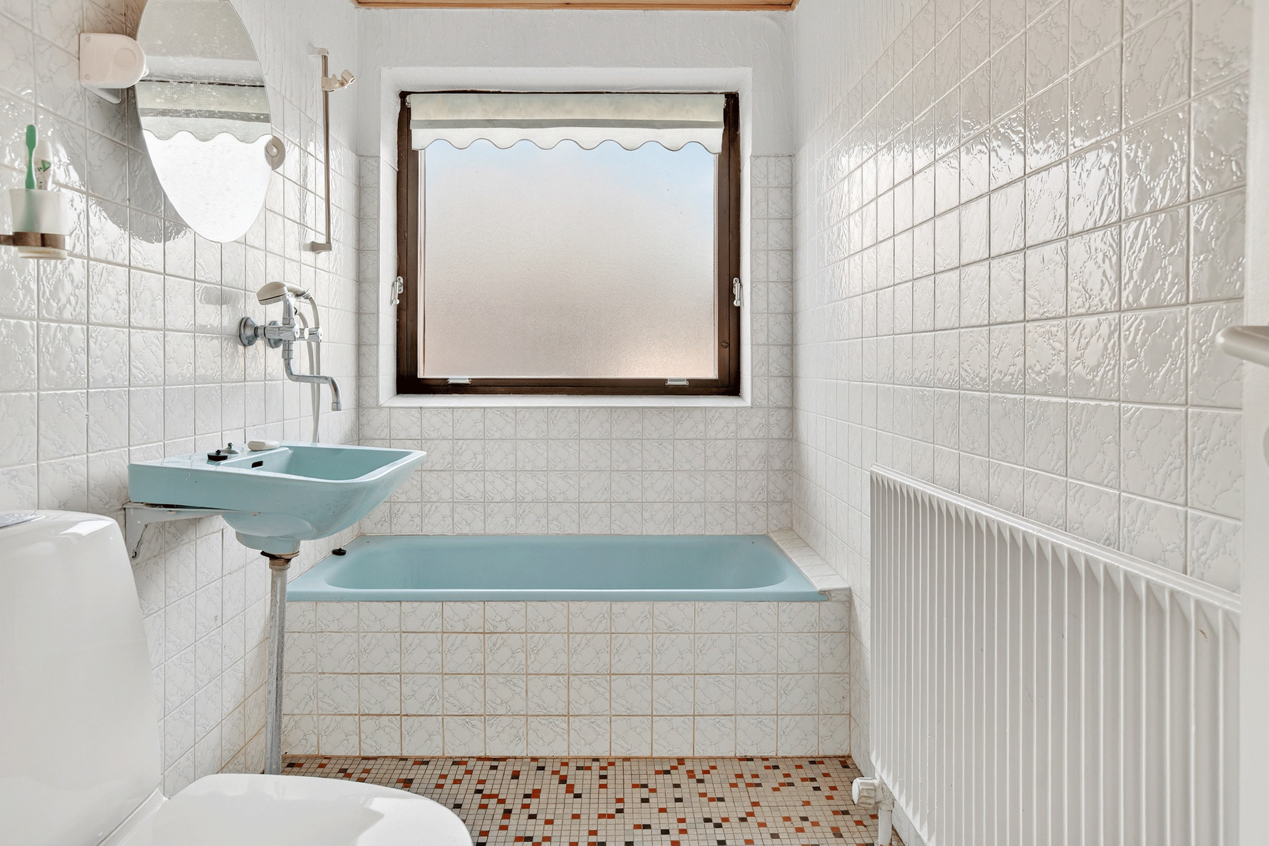 Fremhævet bad billede i fuldskærmstilstand. Billede af Pæremosevej 33, 2750 Ballerup