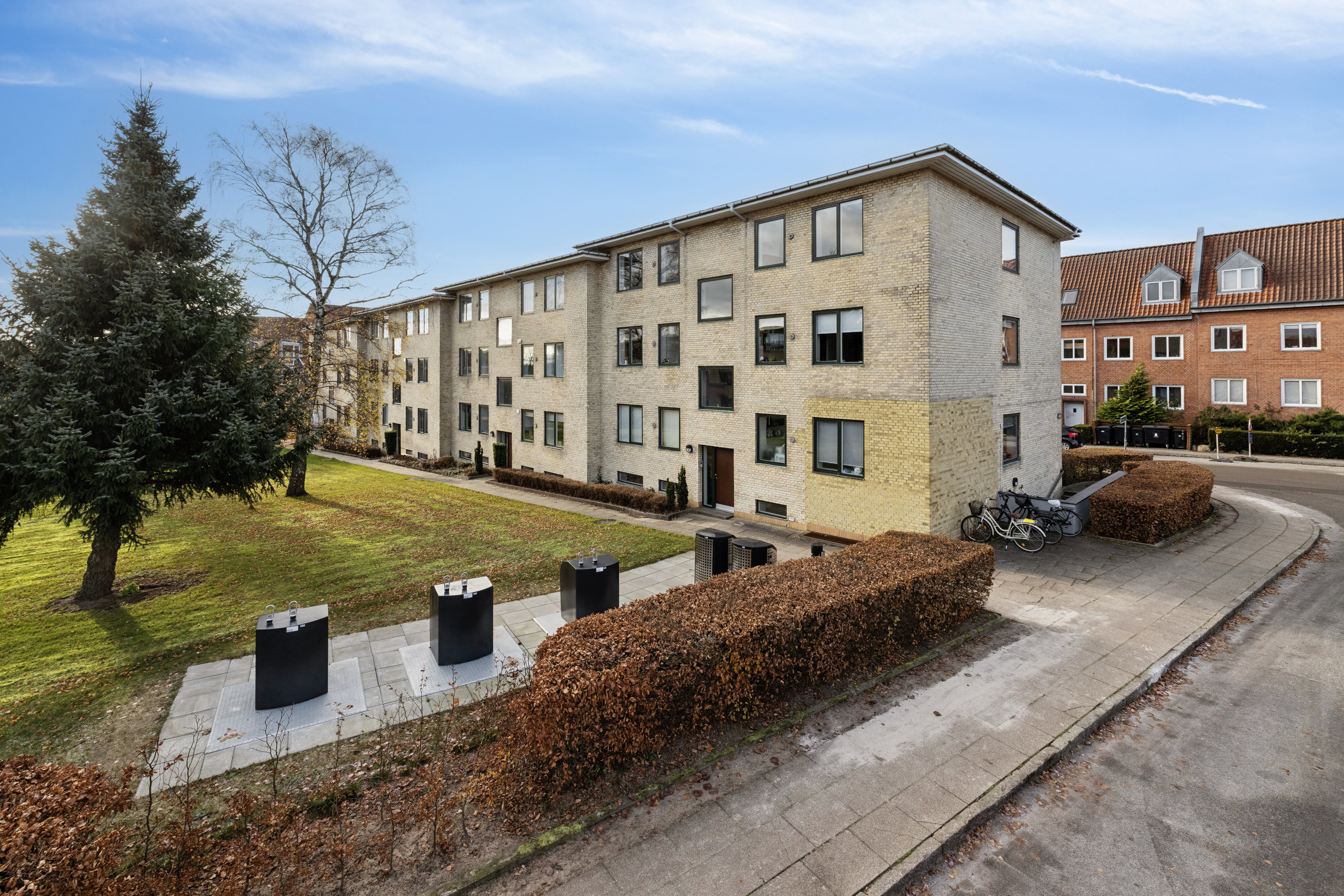 Fremhævet andet billede i fuldskærmstilstand. Billede af Broparken 10, 2. th., 8800 Viborg