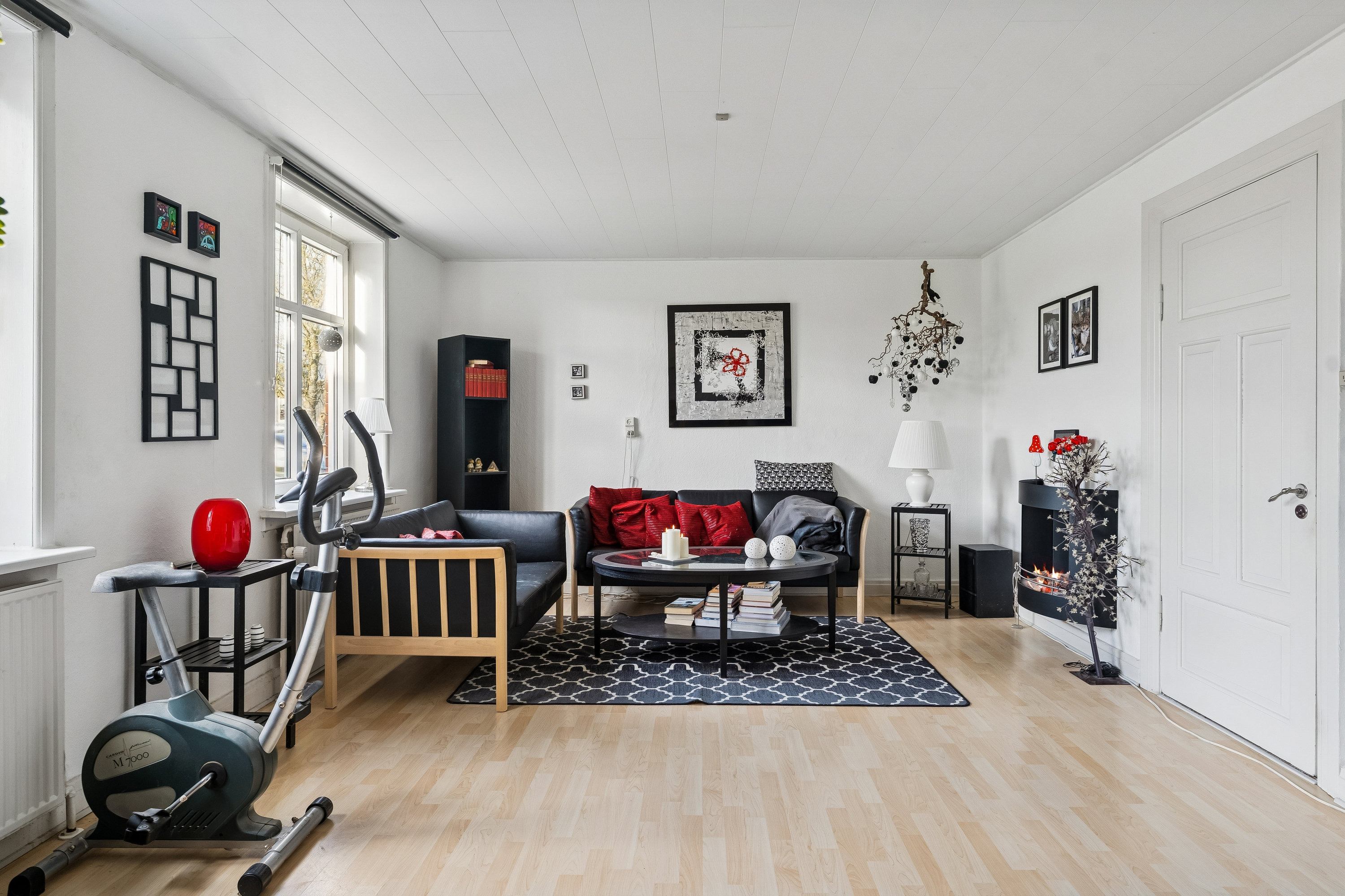 Fremhævet stue billede i fuldskærmstilstand. Billede af Østergade 74, Mollerup, 8830 Tjele