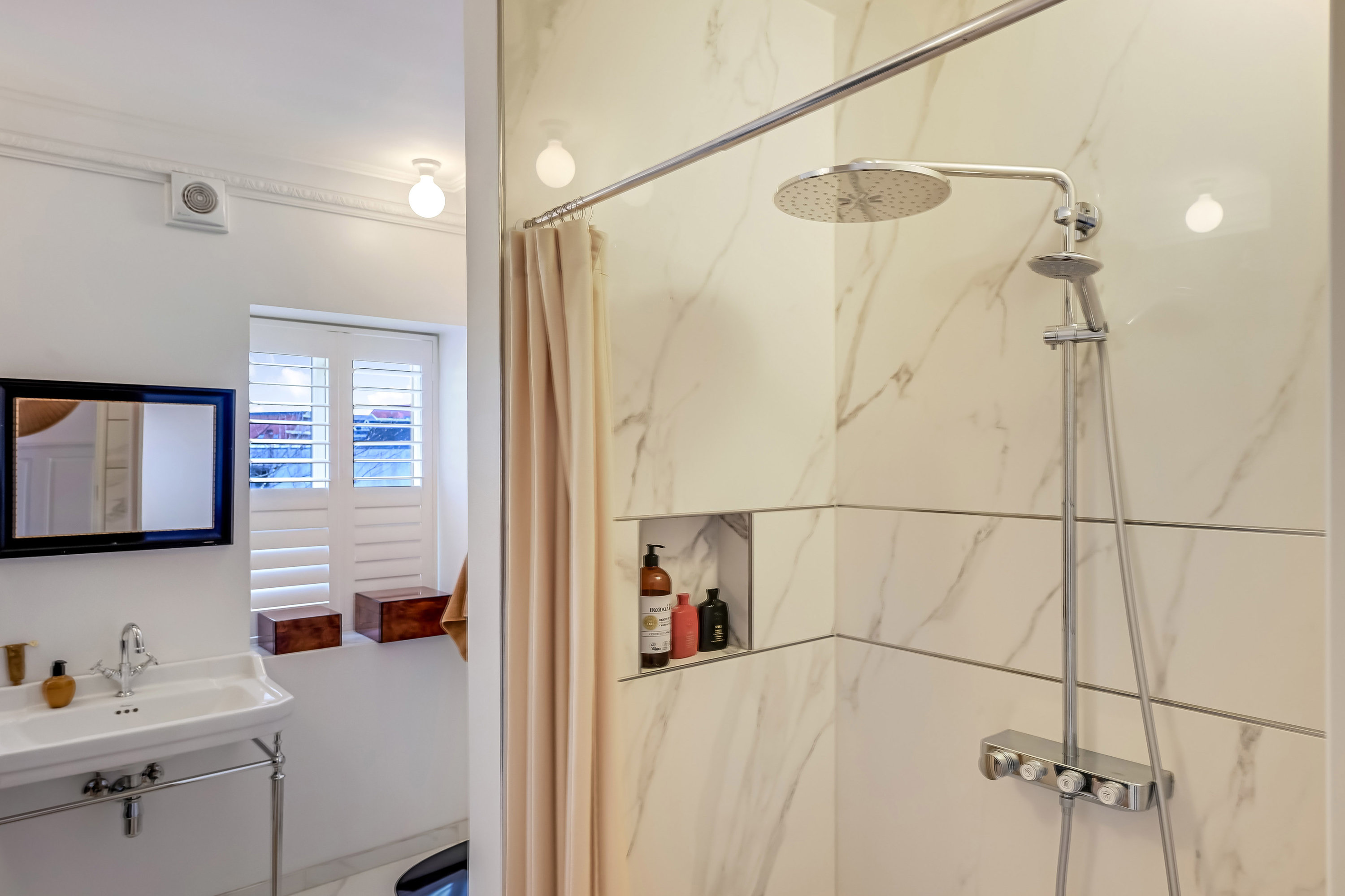 Fremhævet badeværelse billede i fuldskærmstilstand. Billede af Kronprinsensgade 2, 1., 6700 Esbjerg