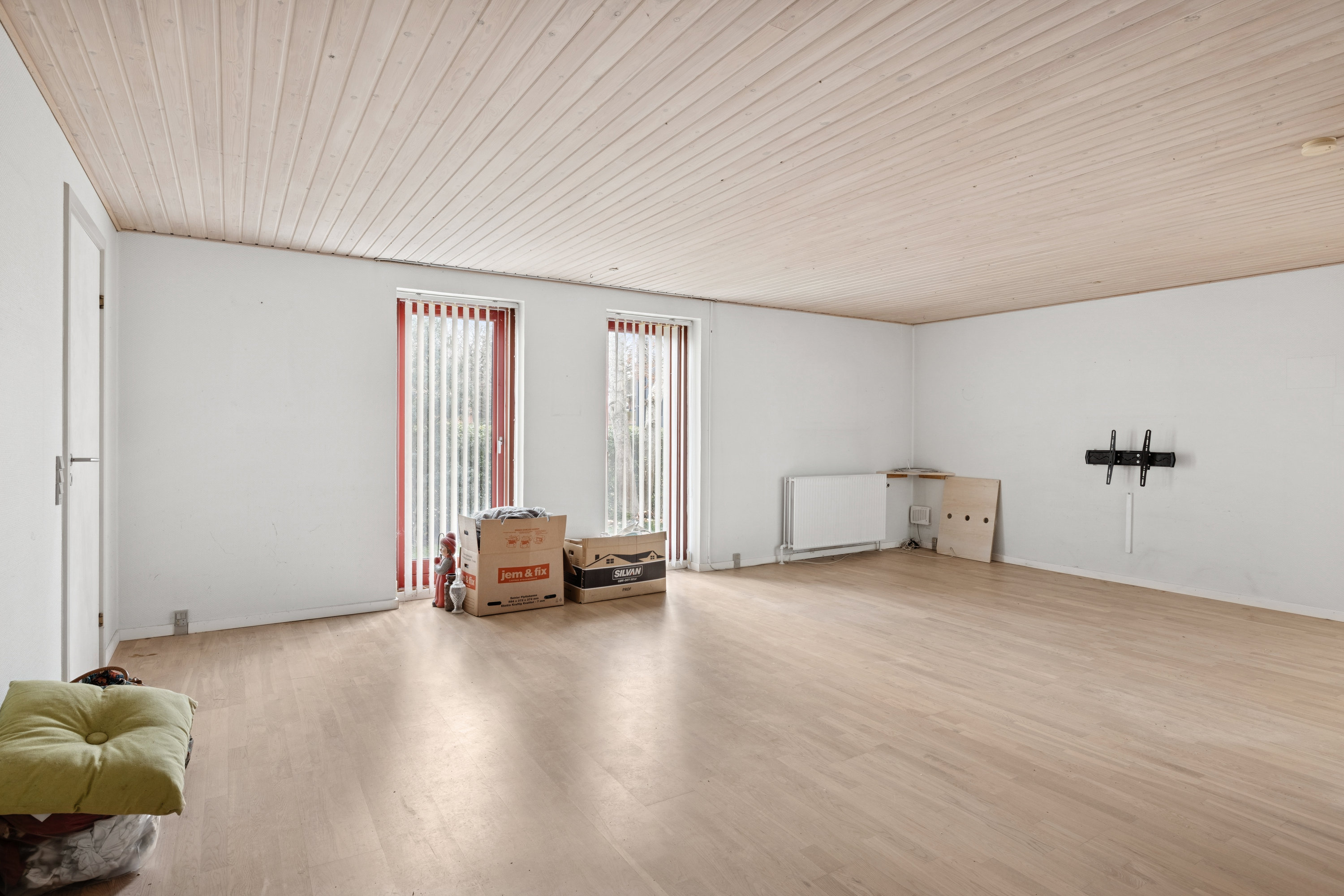 Fremhævet stue billede i fuldskærmstilstand. Billede af Baneskellet 8, 8830 Tjele