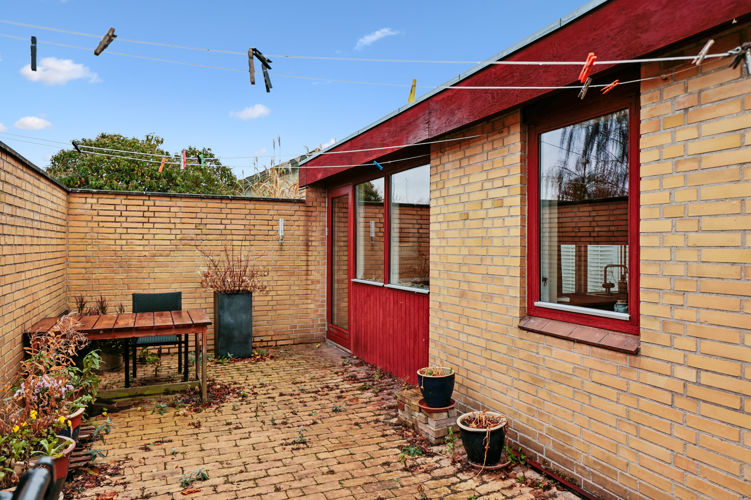 Fremhævet terrasse billede i fuldskærmstilstand. Billede af Helsevej 7, 4520 Svinninge