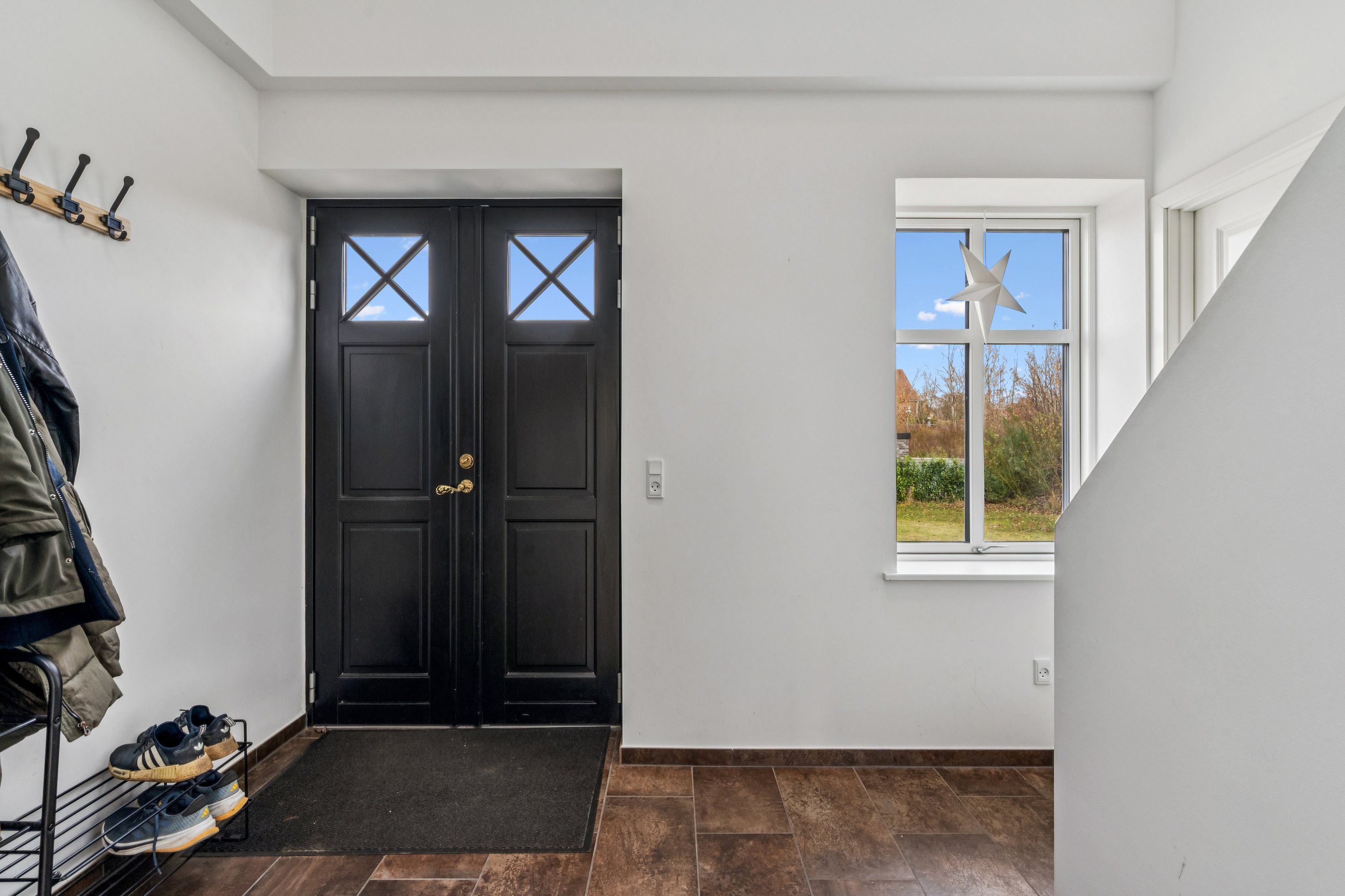 Fremhævet gang billede i fuldskærmstilstand. Billede af Haldumlund 3, Haldum, 8382 Hinnerup