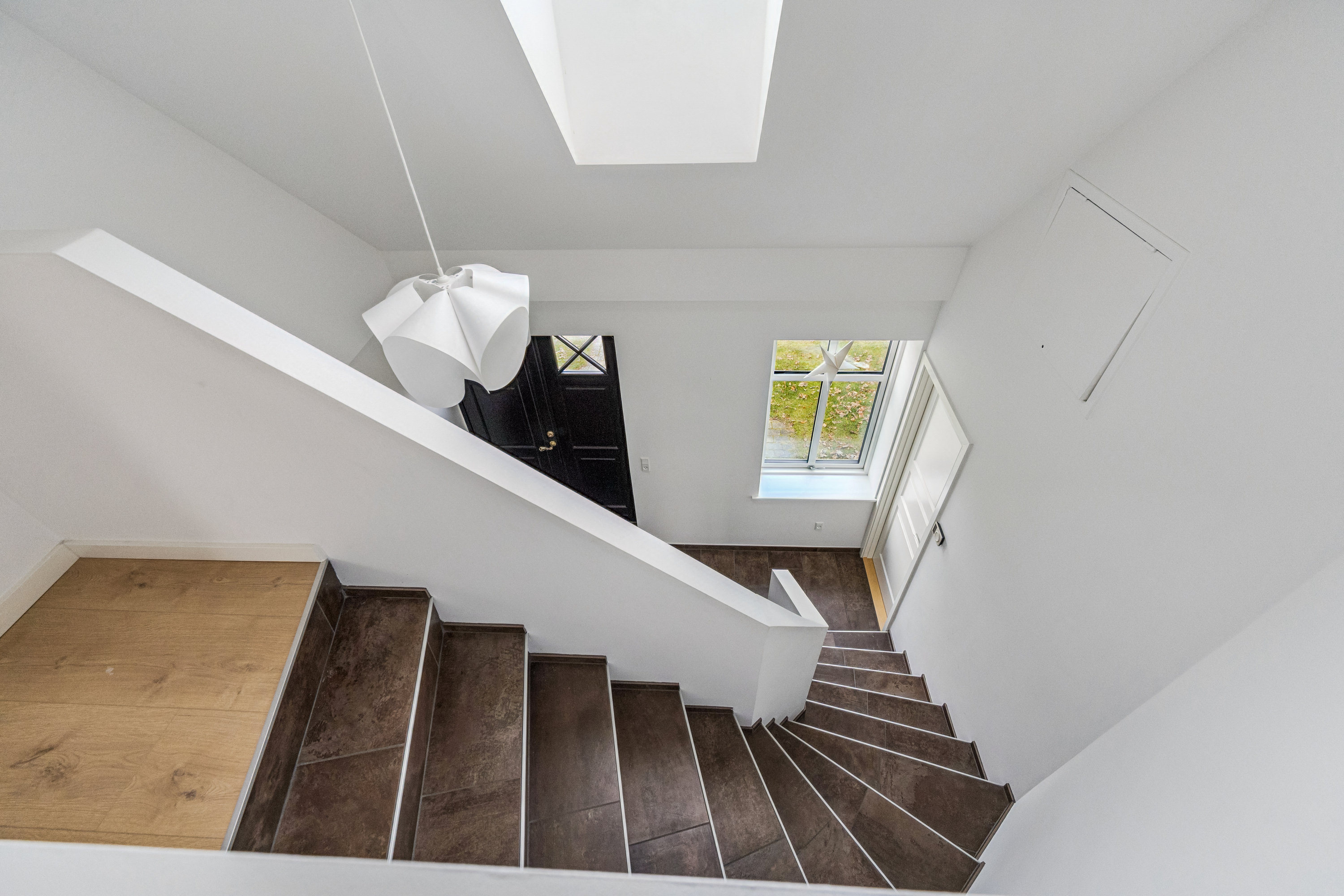 Fremhævet trappe billede i fuldskærmstilstand. Billede af Haldumlund 3, Haldum, 8382 Hinnerup